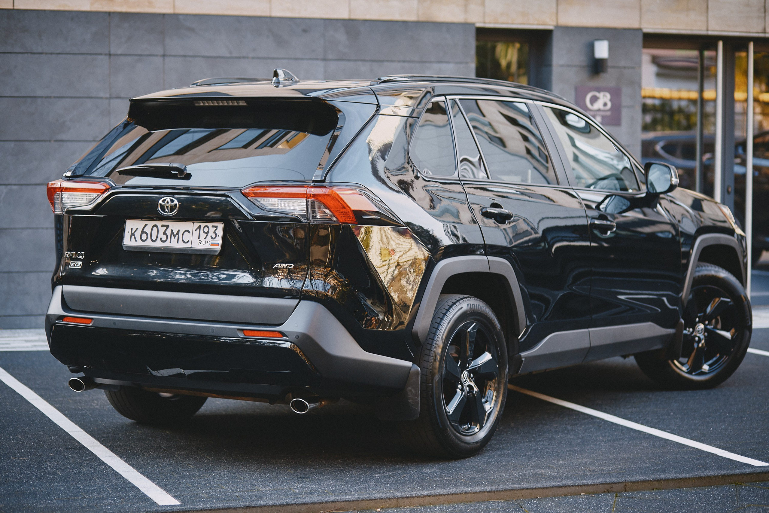 Рекламная фотосъемка и видеосъемка для вашего бренда в Сочи Адлере и Красной Поляне. Фотограф Юрий Никитюк — Сочи |Адлер|Красная Поляна