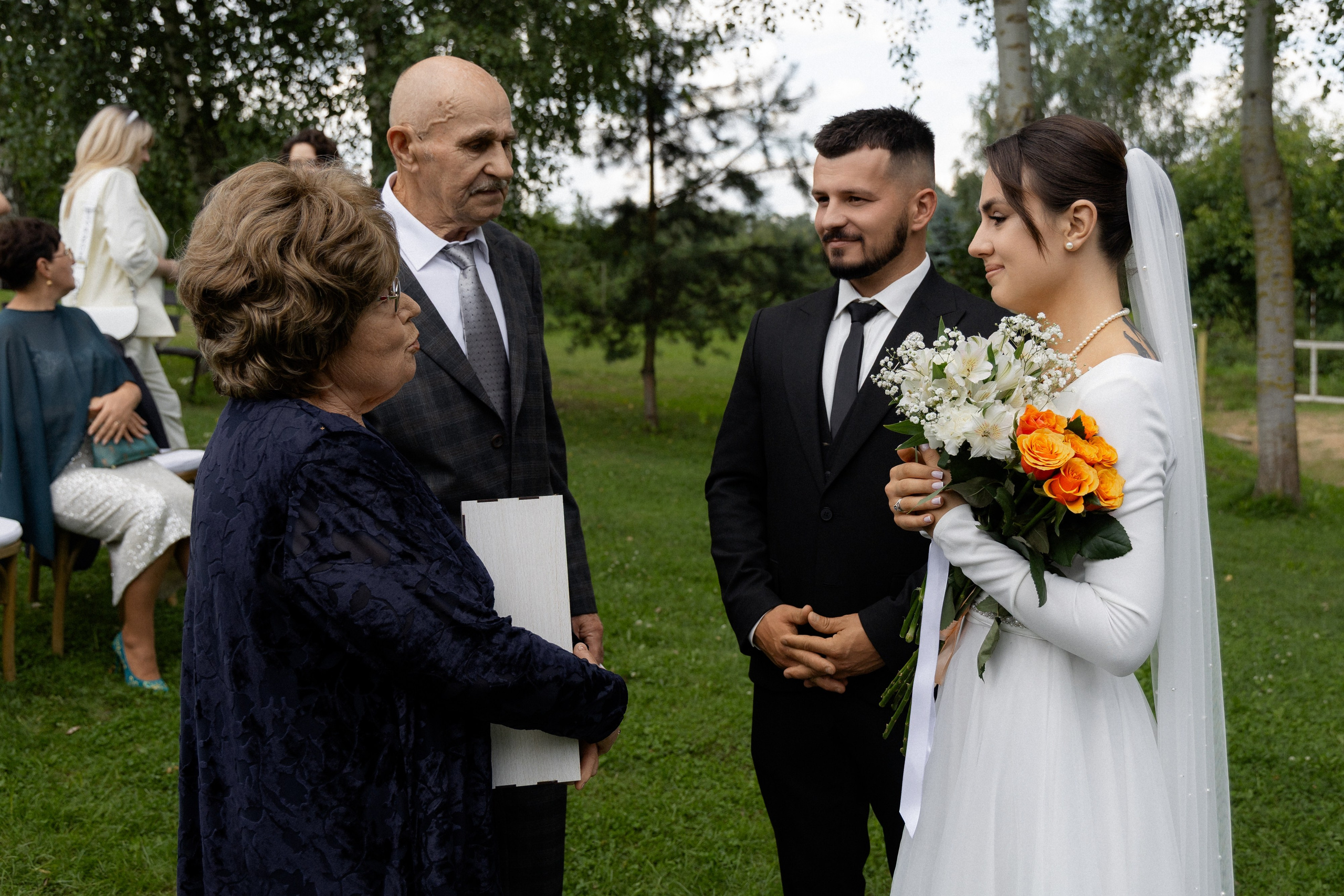 Свадебная фотосессия в агроусадьбе Лабодянка в Минске. Свадебный фотограф в Минске/Беларуси Сергей Спиридонов