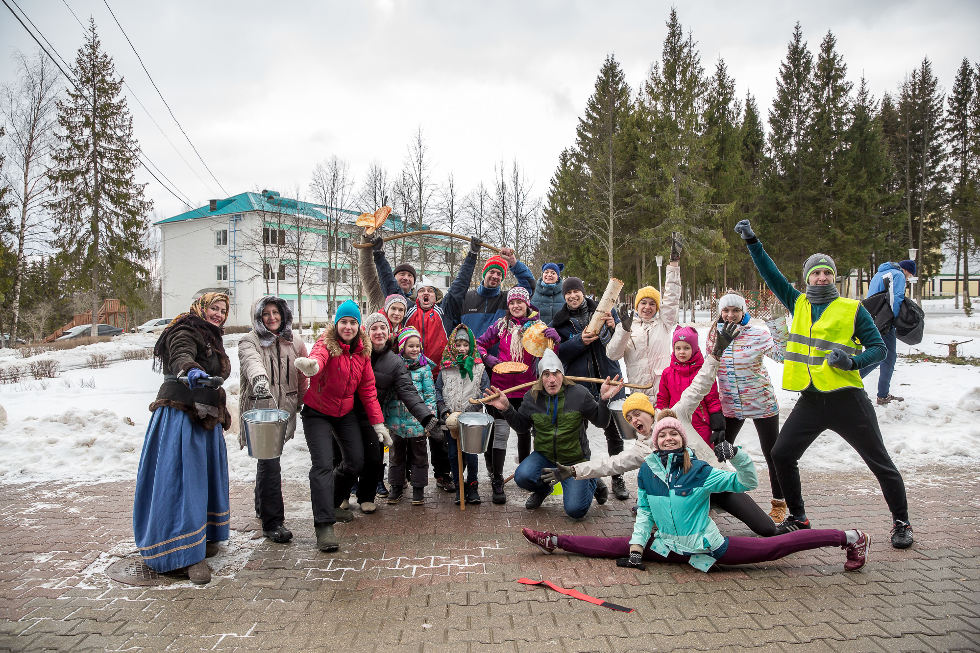 Тимбилдинг на сплочение. Ведущая частных и корпоративных событий Татьяна Новрузова