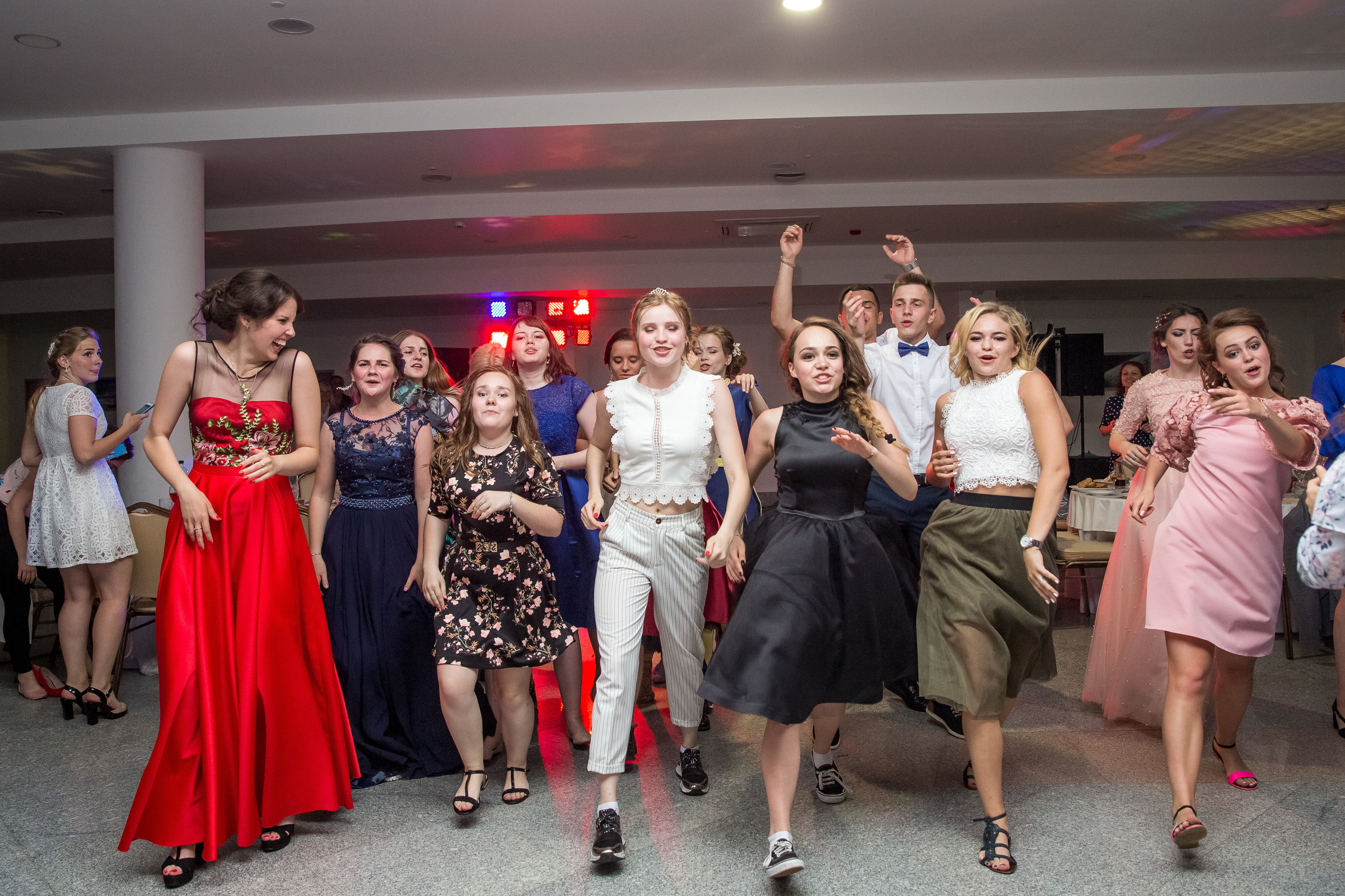 Выпускной 11 класс. Ведущая частных и корпоративных событий Татьяна Новрузова