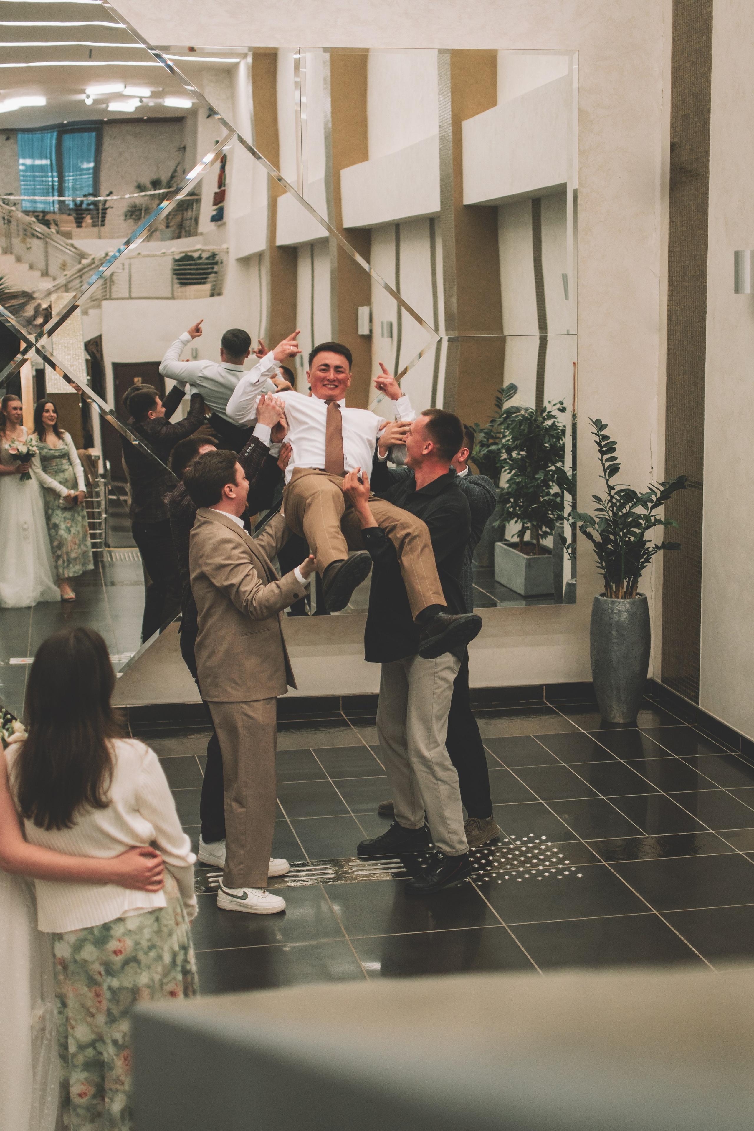 Альберт и Анастасия (Студийная фотосессия, роспись в ДК Нефтяник + фотосессия с гостями). Семейный и свадебный фотограф Губкинский и Ставрополь