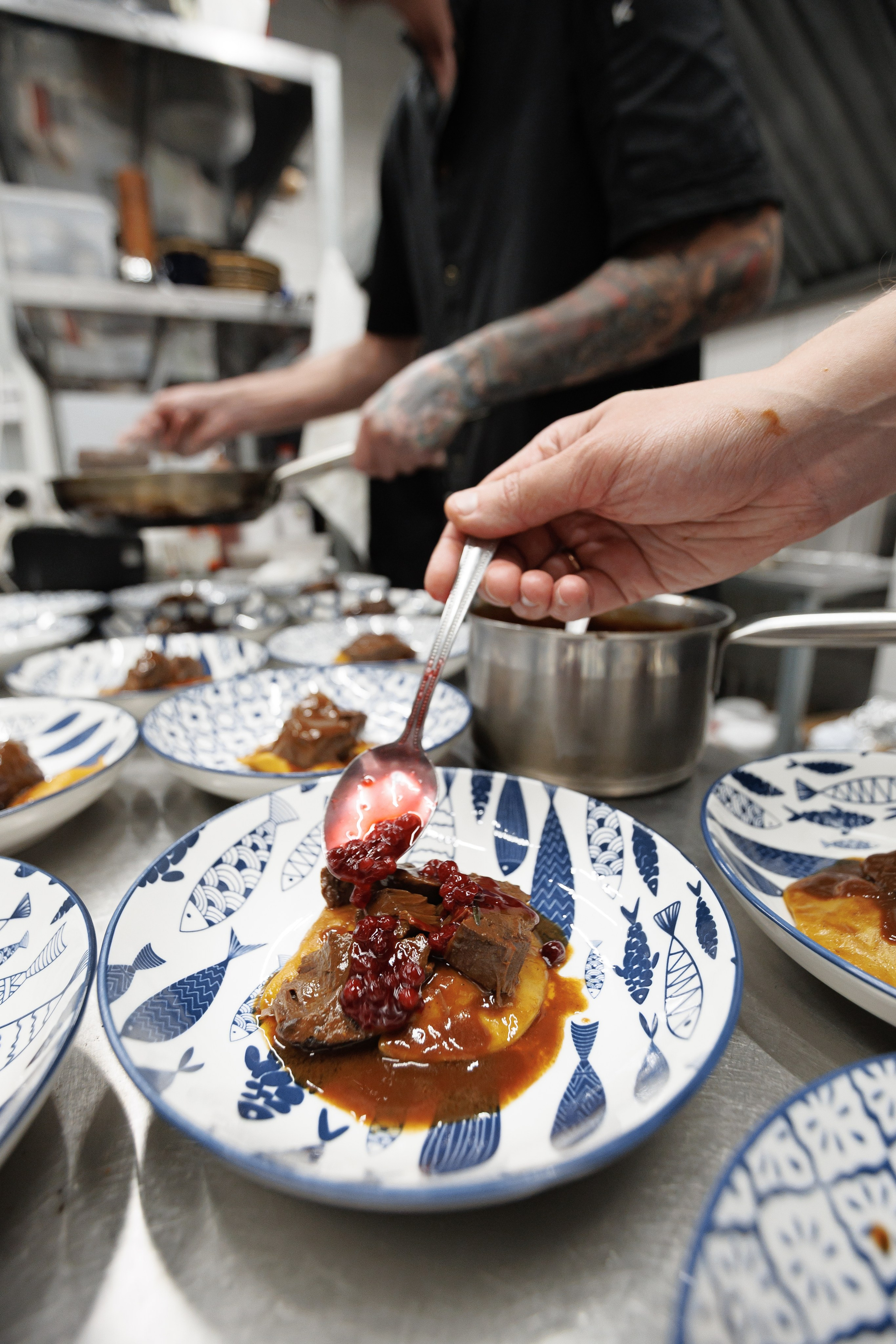 Гастроужин Поселенцы в гостях у Самозванцев