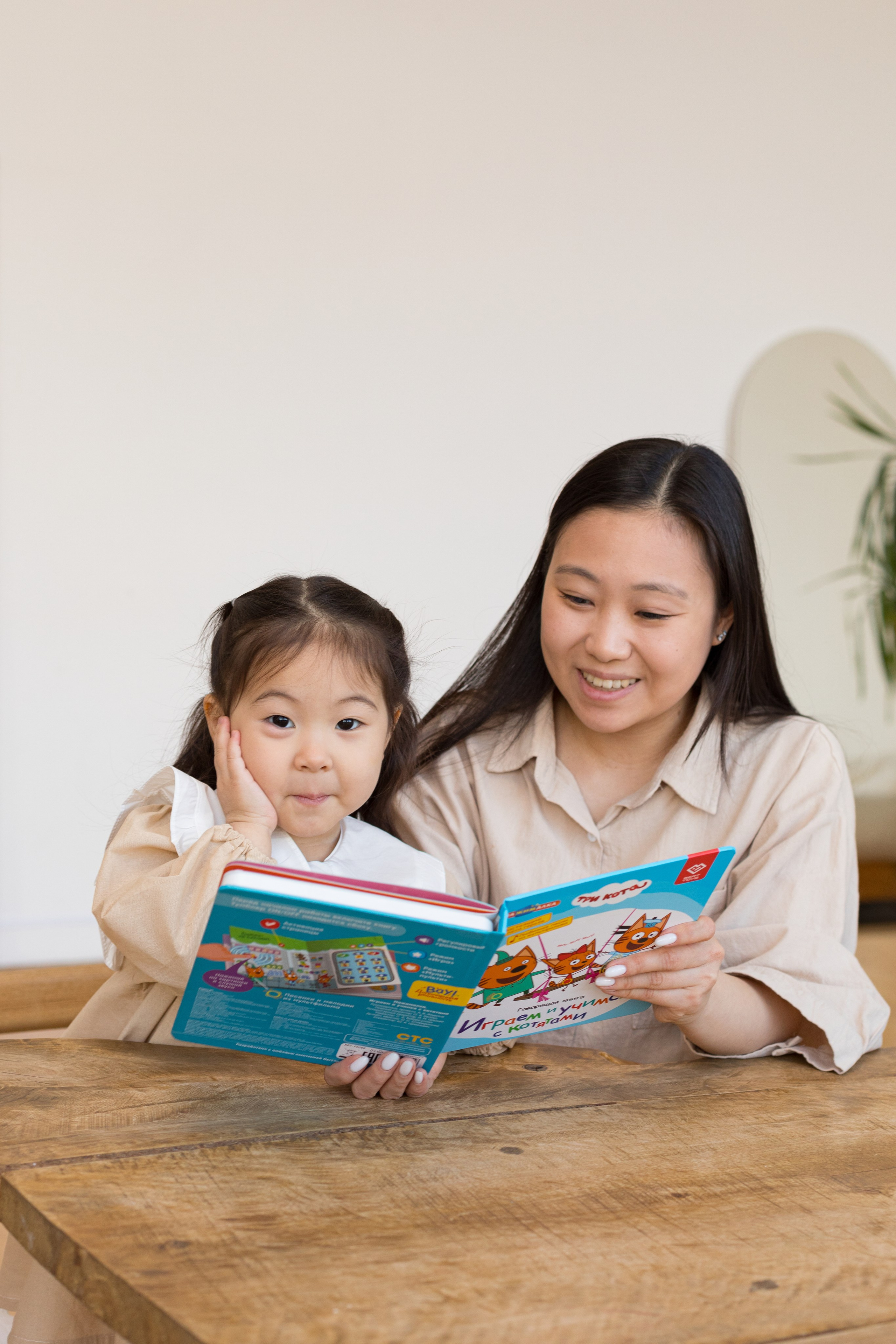 Съемка контента для соц сетей berttoys. Детский и контент фотограф Надя Волкова Санкт-Петербург