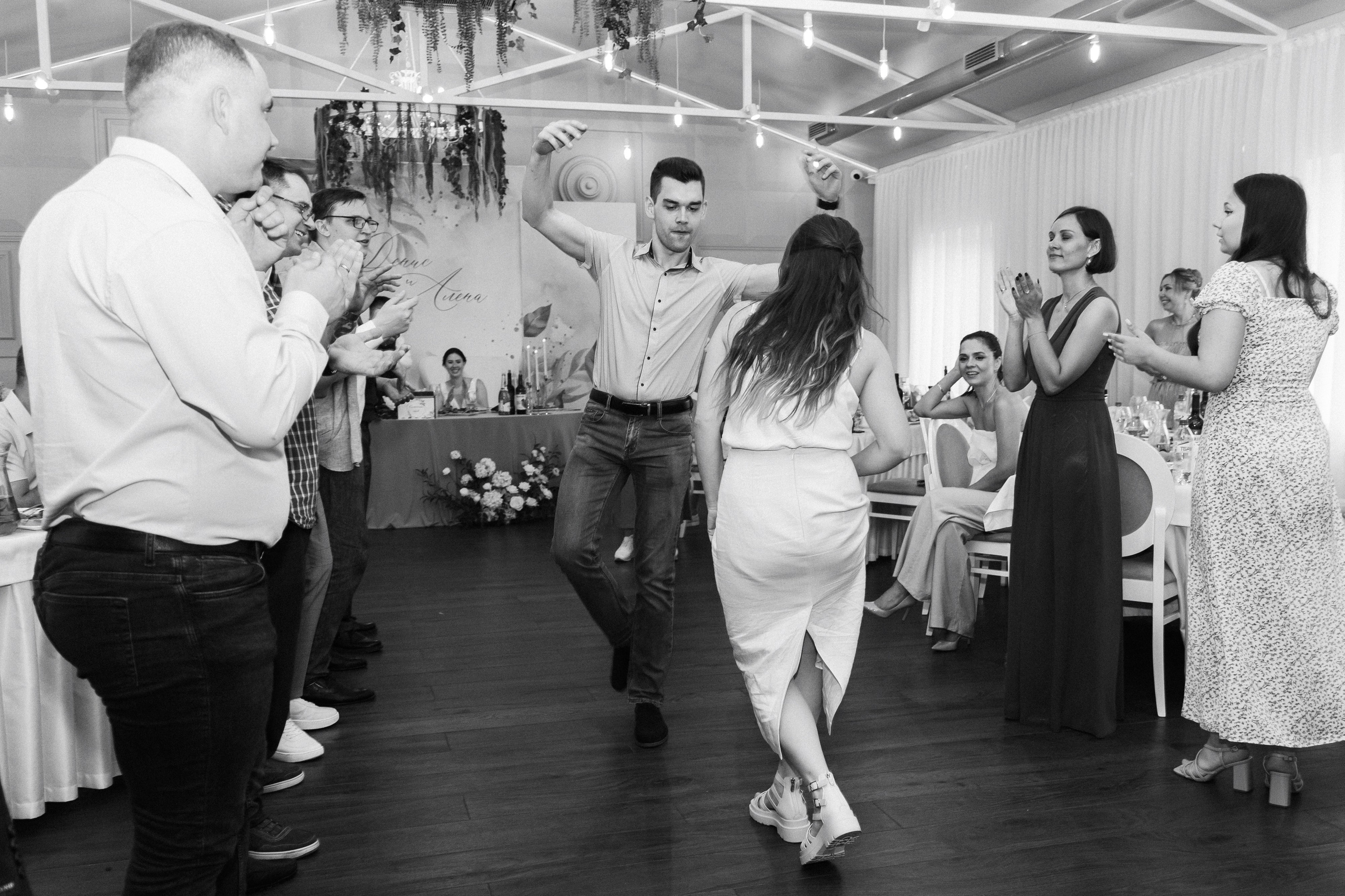 Алёна и Денис (полный день). Фотограф в Барнауле Юлия Садвокасова