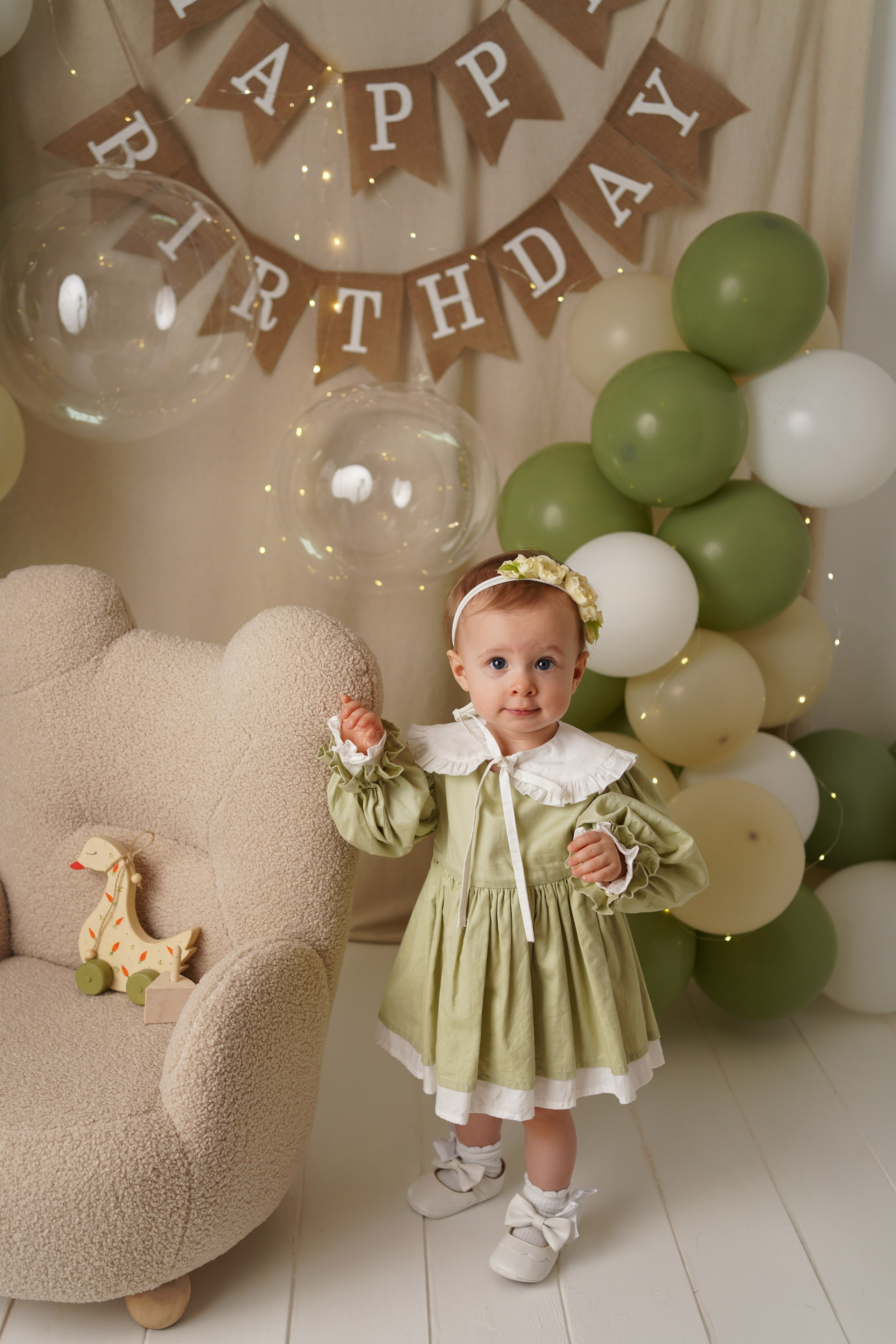 Детская фотосессия Первый год для девочек. Детский фотограф и фотограф новорожденных в Калининград Оксана Иваний