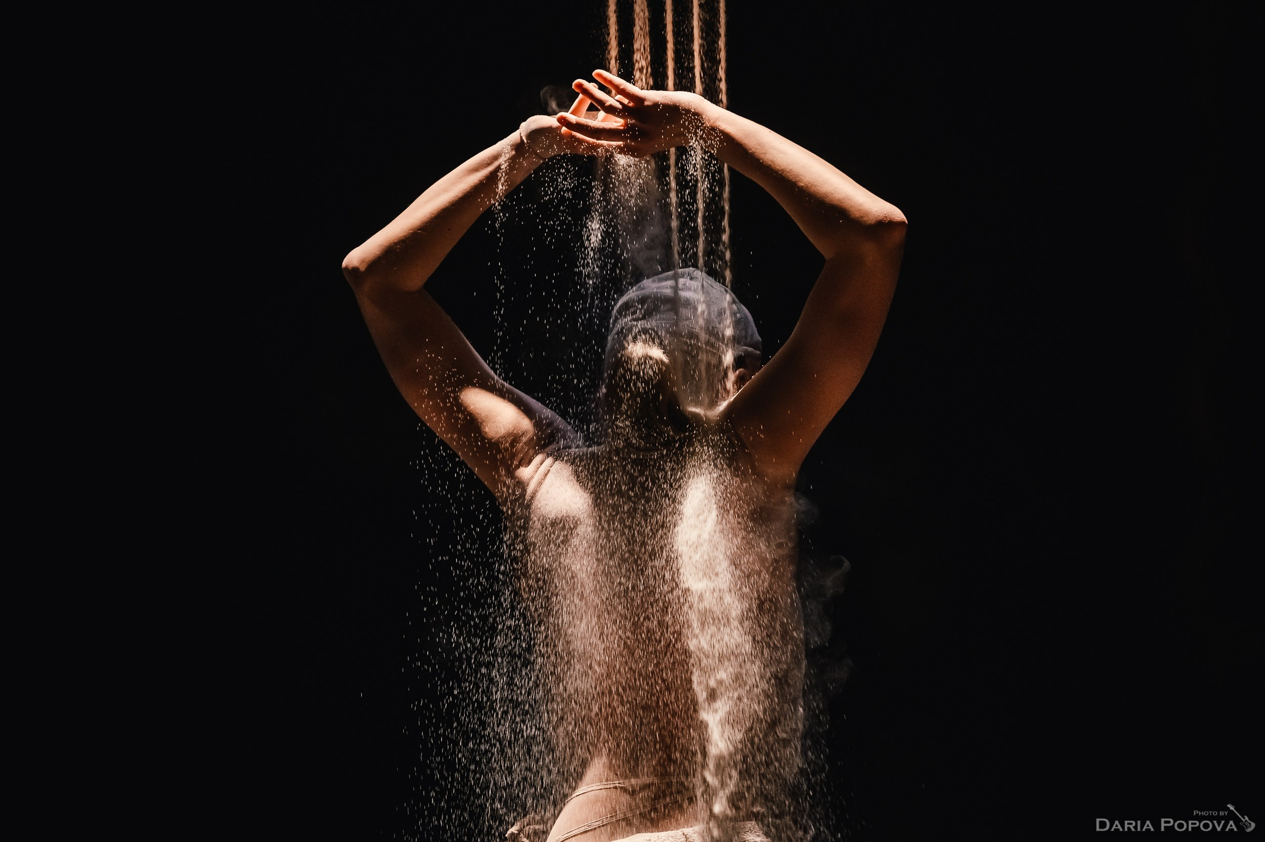 Спектакль «Сепия». Художник по свету Максим Сергачев