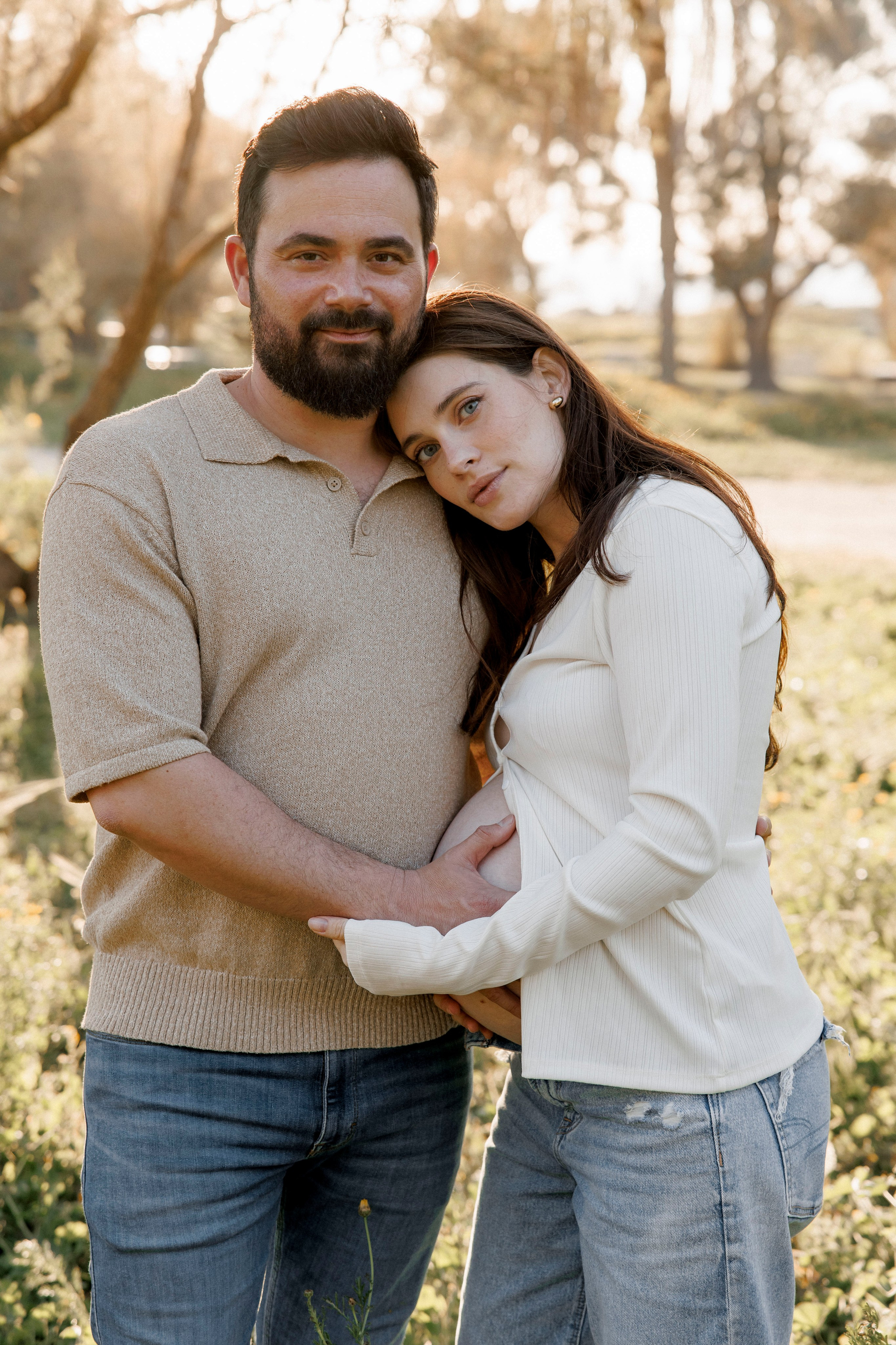 Pregnancy photoshoot (home/park/beach). Главная