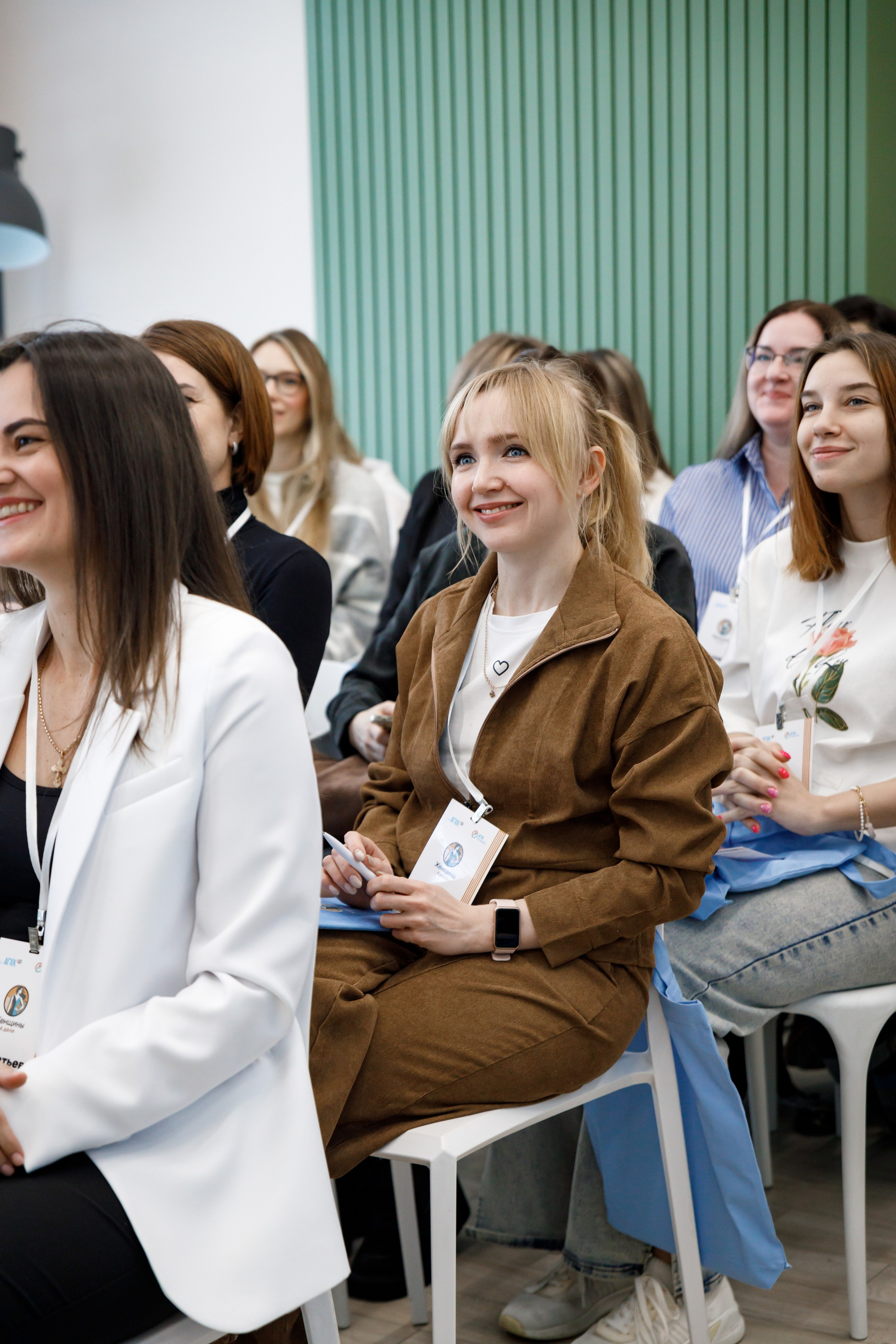 Образовательный проект АГХК «Женщины в деле» в г. Свободном. Фотограф Благовещенск