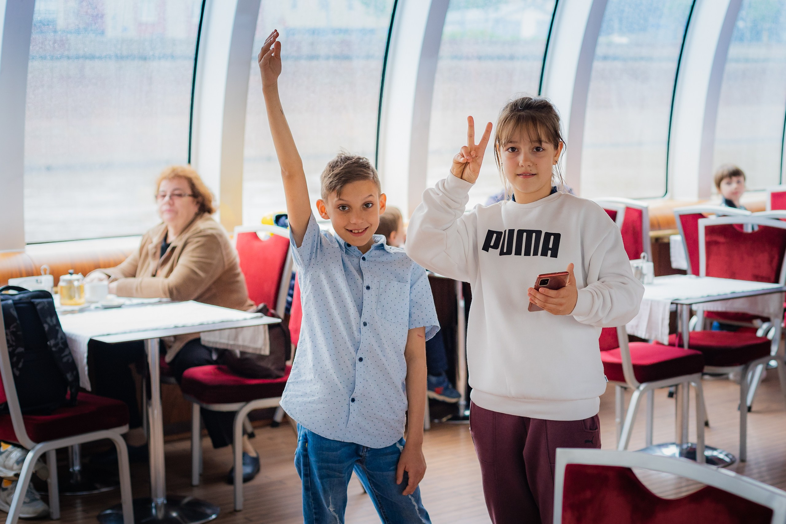 Выпускной на теплоходе. 4 класс