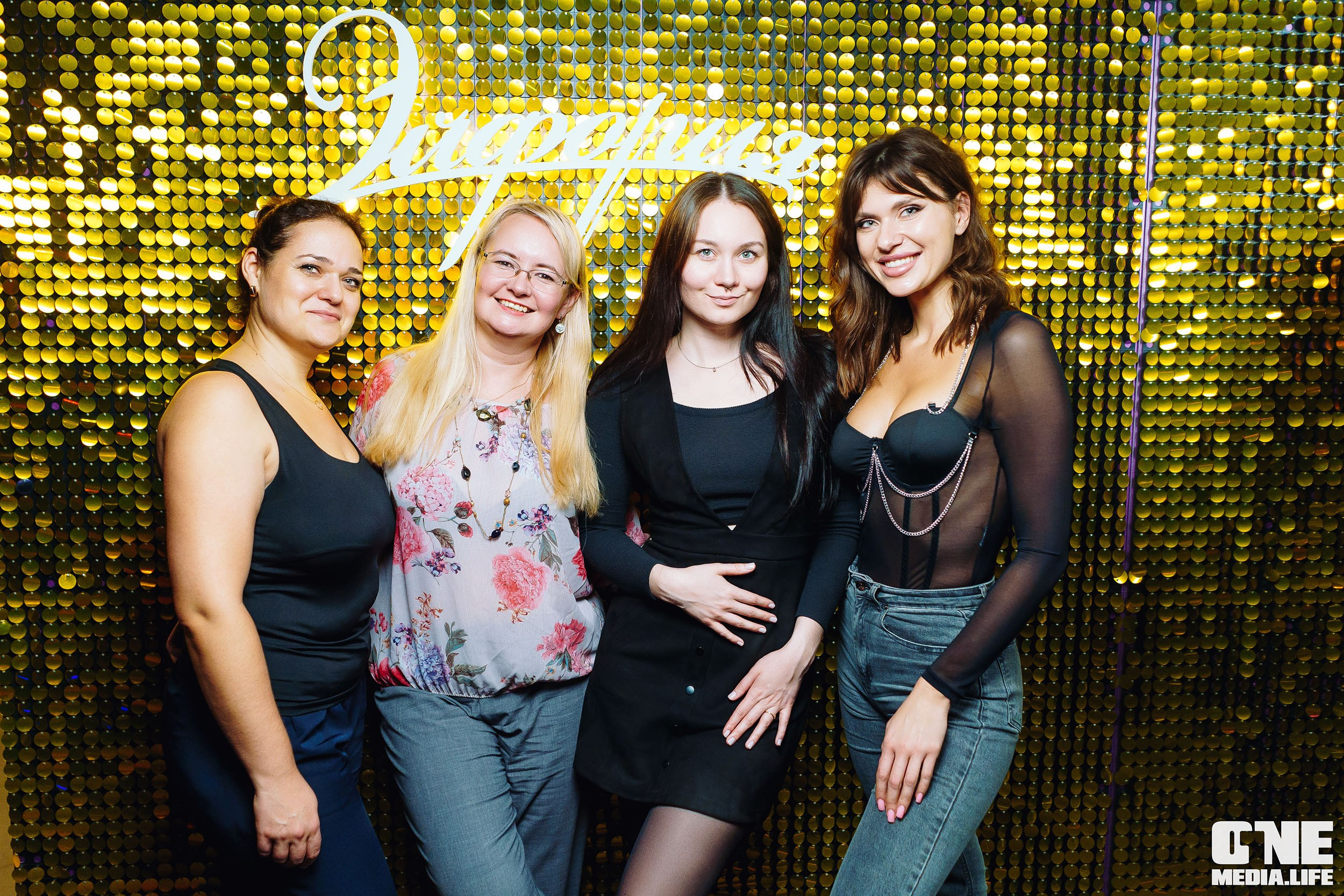 Фоторепортаж из караоке-клуба Эйфория. One Media Life: фоторепортажи, фотоотчеты с мероприятий и заведений