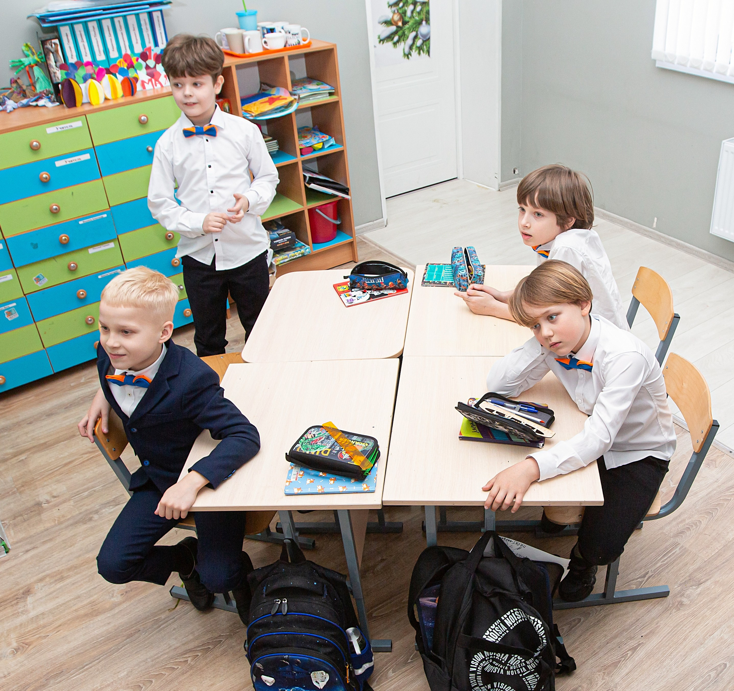 Фотосъёмка для выпускных альбомов из начальной школы. Свадебный, семейный, детский фотограф в Санкт-Петербурге