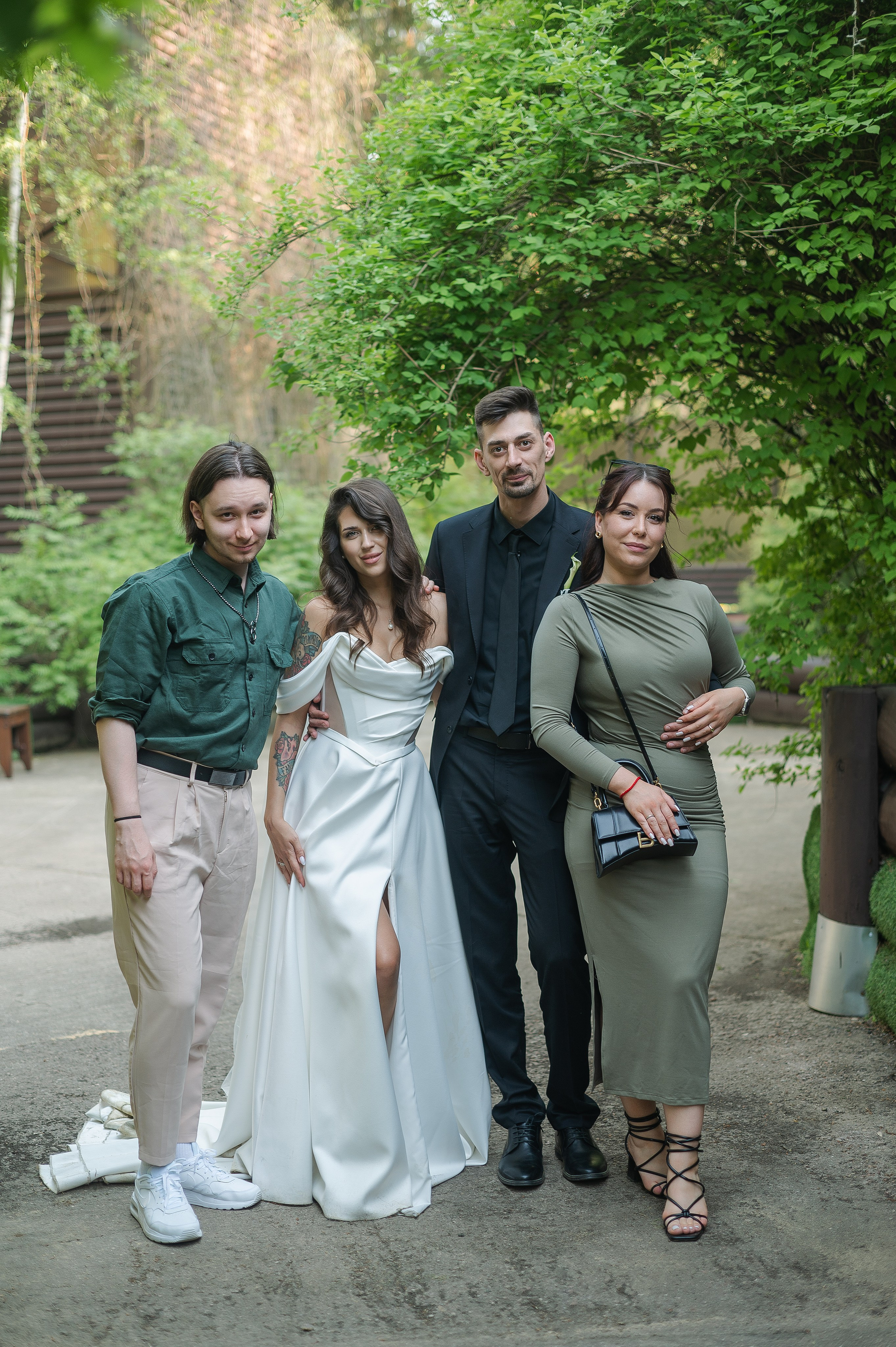 Динамичная свадьба где гости были активными участниками праздника. Свадебный фотограф в Ярославле Денис Медоваров