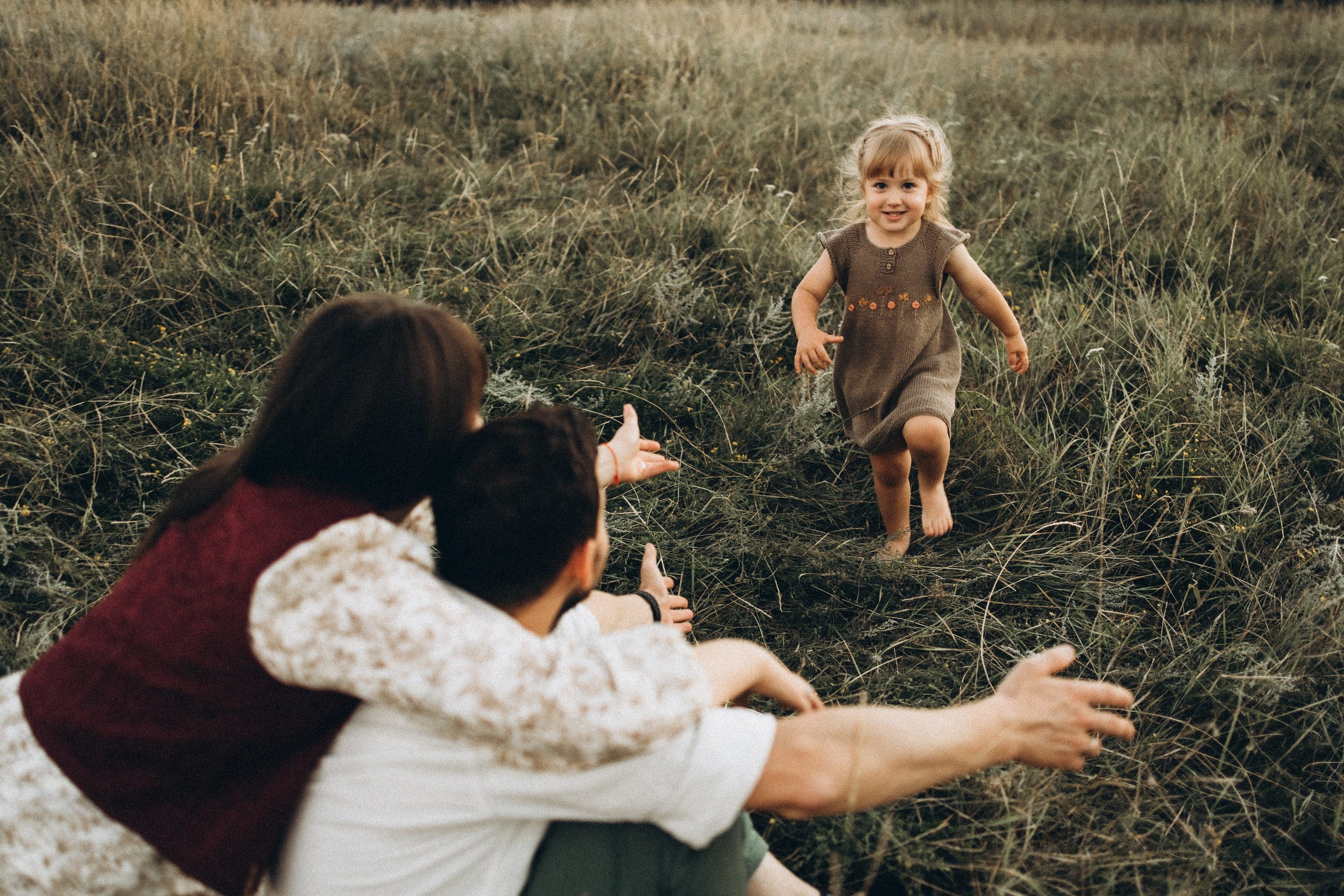 Ксения Саша Вера. Фотограф Ира Симóника