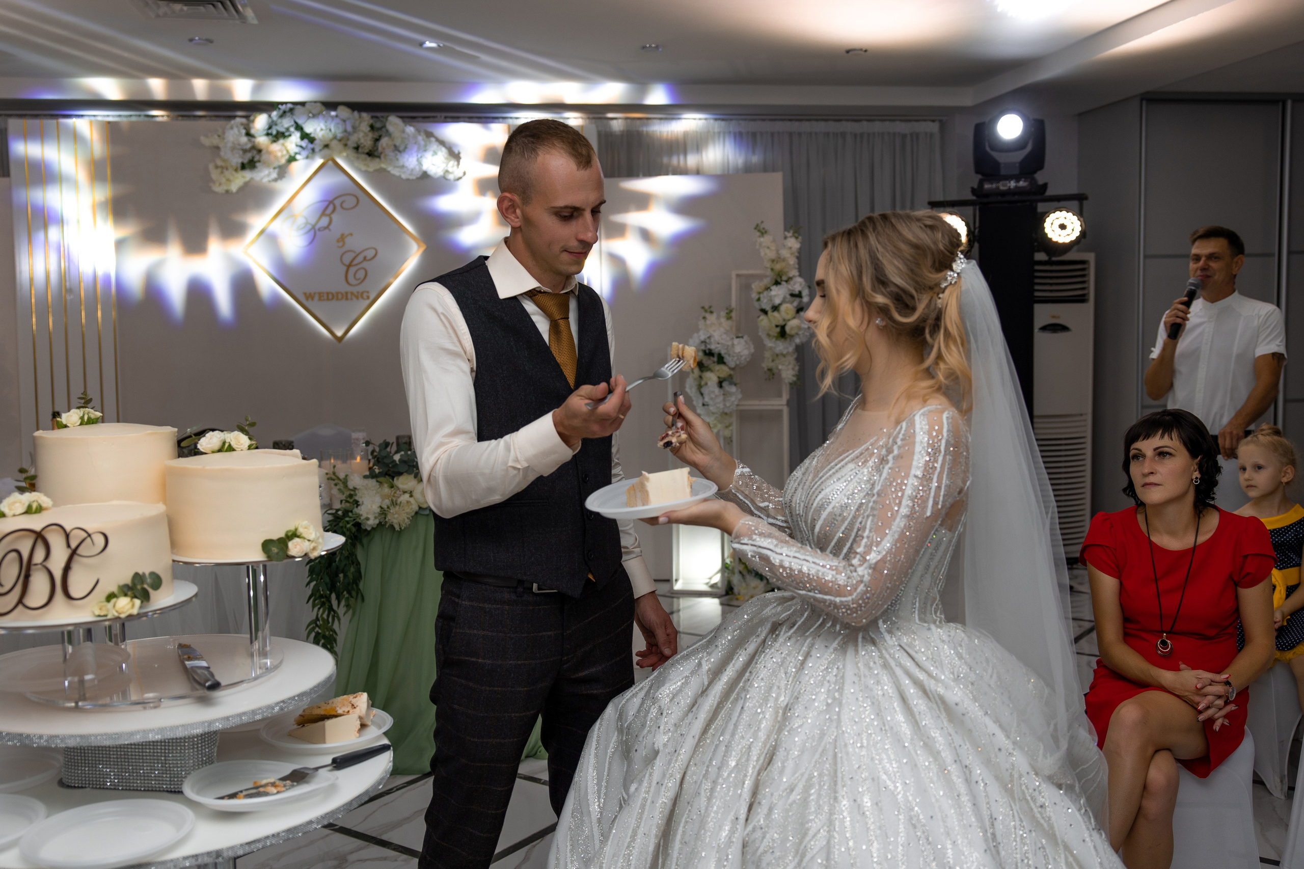 Виталий и Софья. Видеосьемка, фотосьемка свадеб, юбилеев, утренников в Краснодарском кр