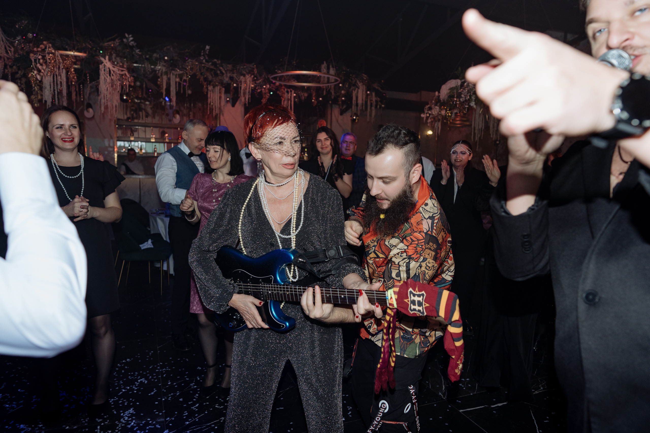 Альбион Тур