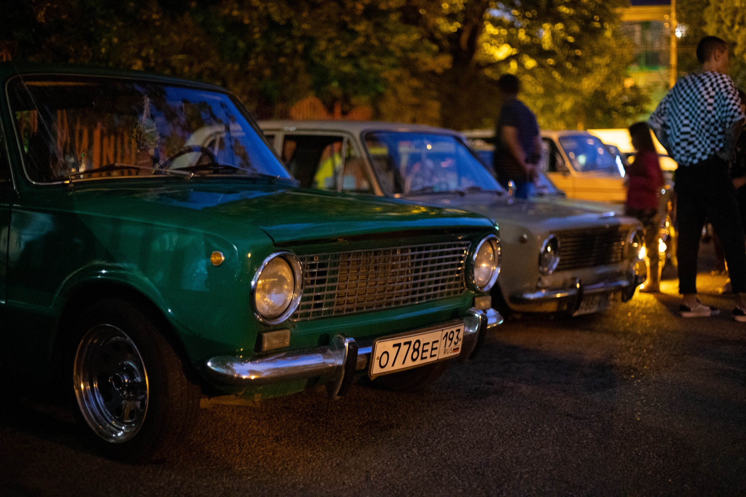 Машины. Фотограф — Анастасия Хохлачева