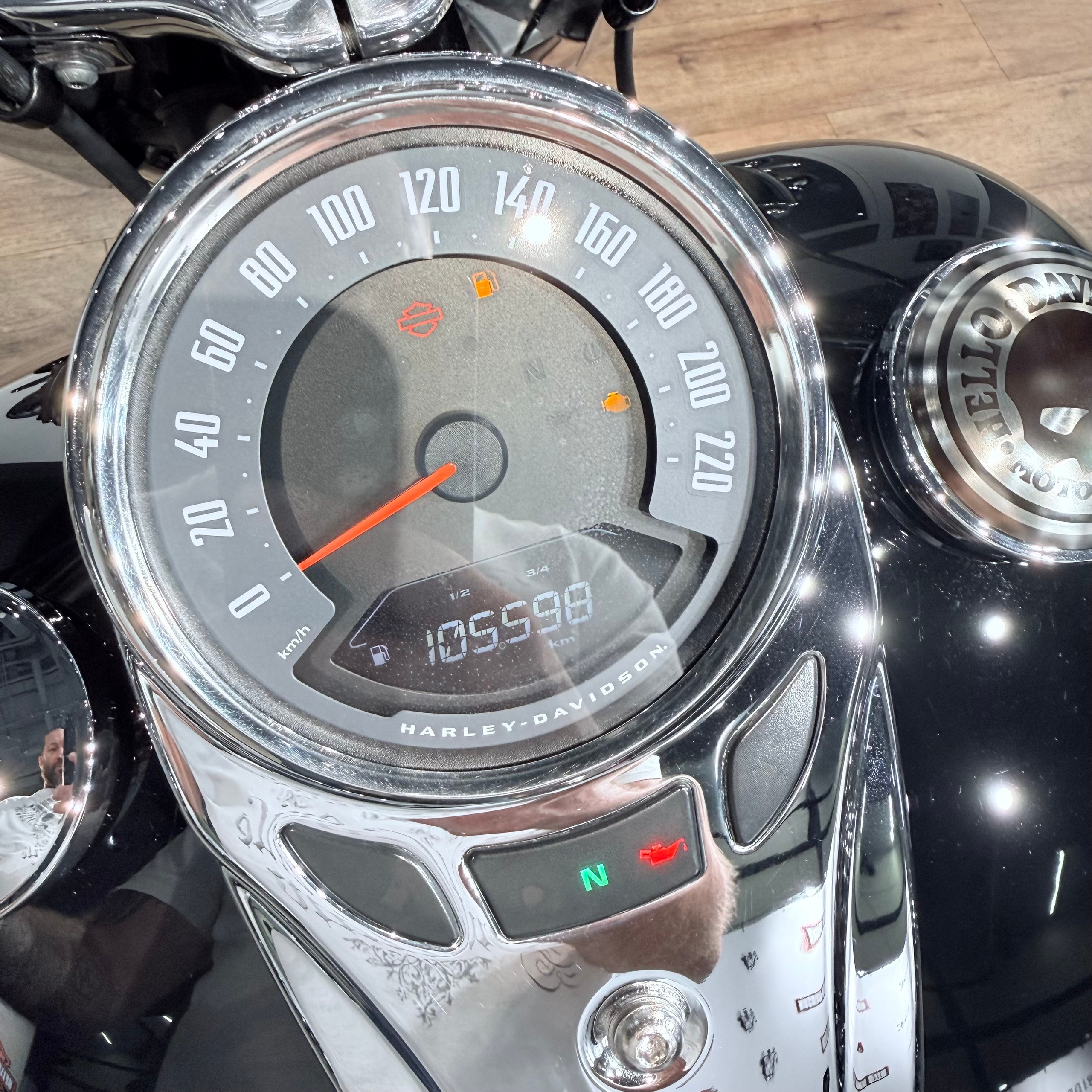 Купить Harley-Davidson 2018 Softail Deluхе 107 АВS (Softail/Dyna) — подробнее на сайте. Hello Davidson, Москва. Только хорошие мотоц