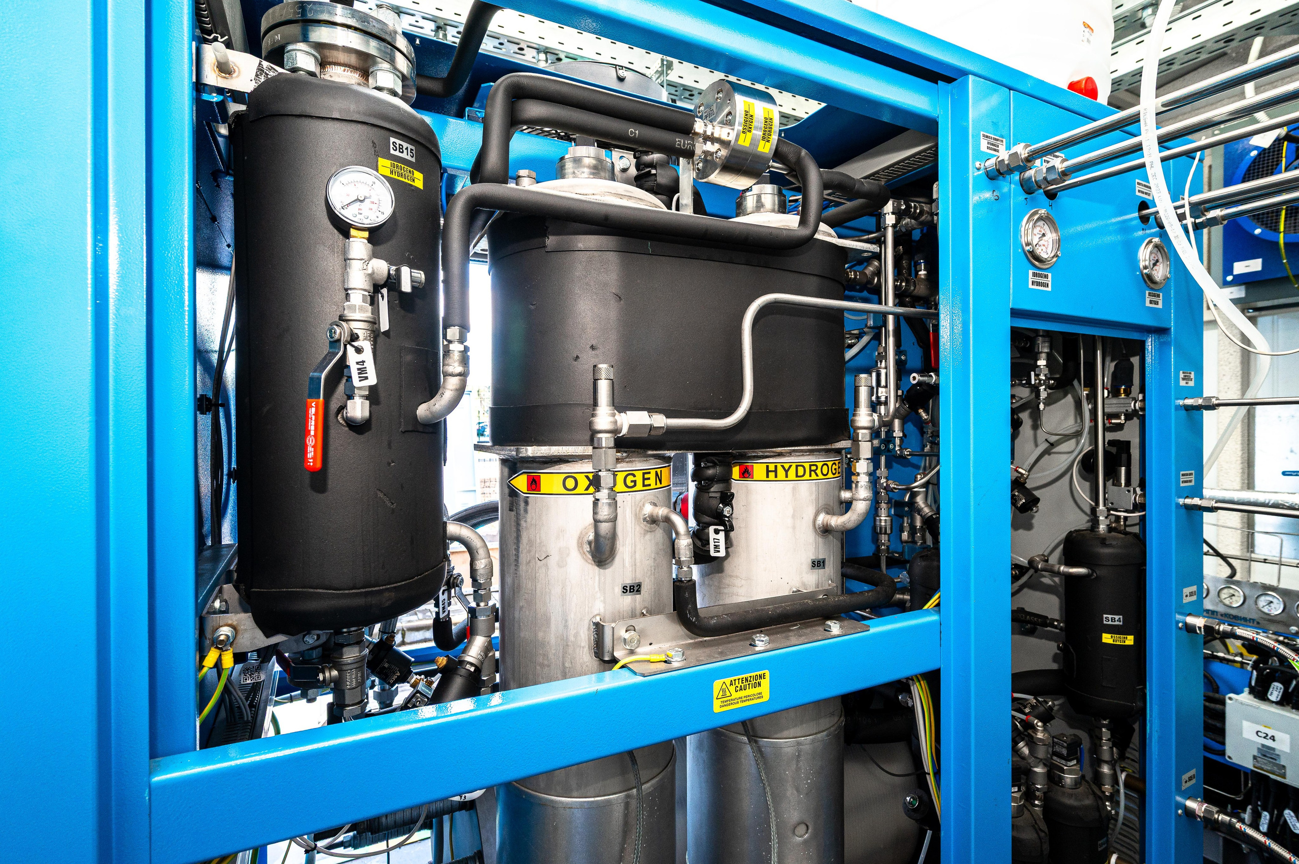 Промышленный фотограф. Интерьерный фотограф. Фото- видеосъемка недвижимости Санкт-Петербург