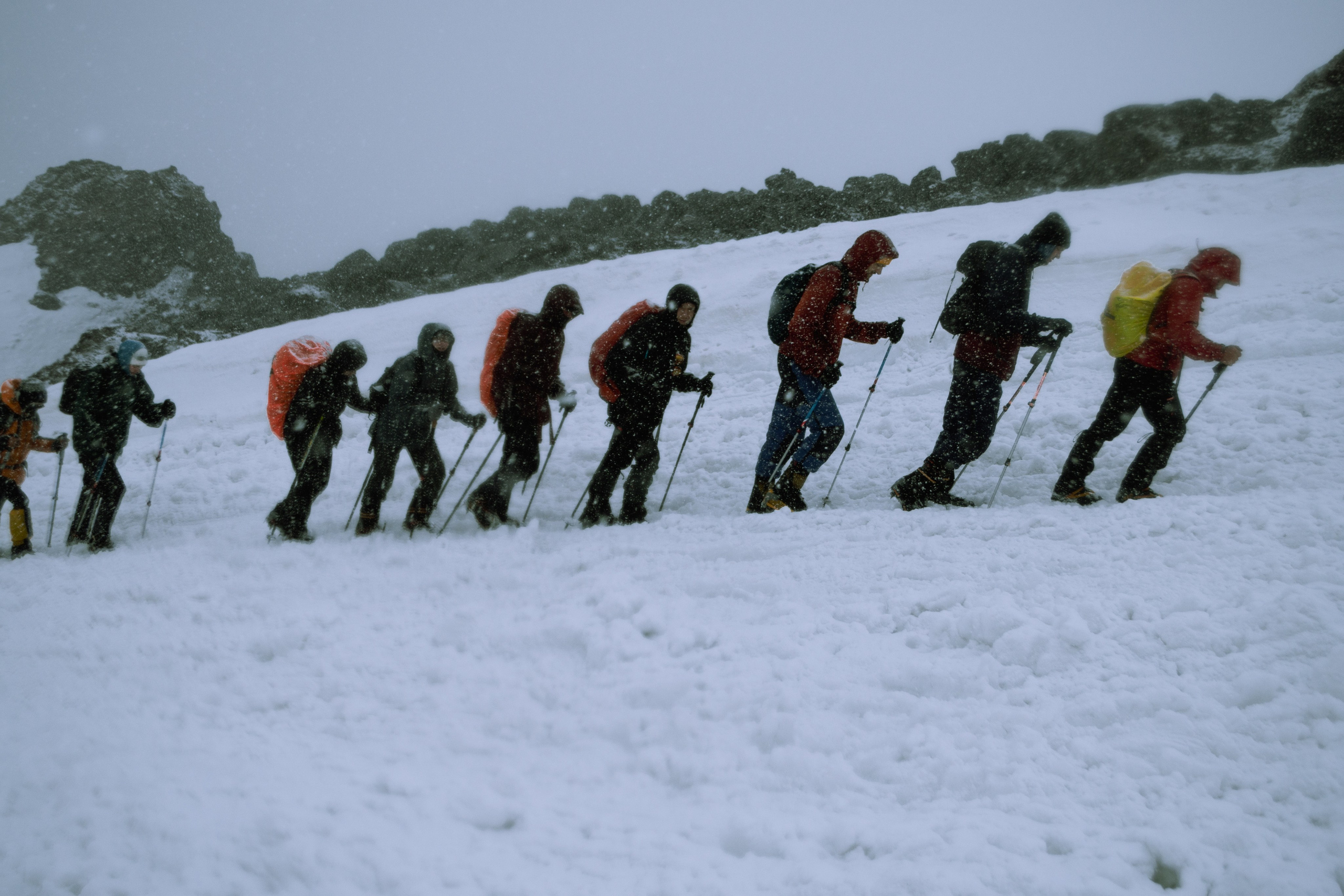 До Приюта-11 в снег. Фотограф Настя | Экспедиции и лайфстайл