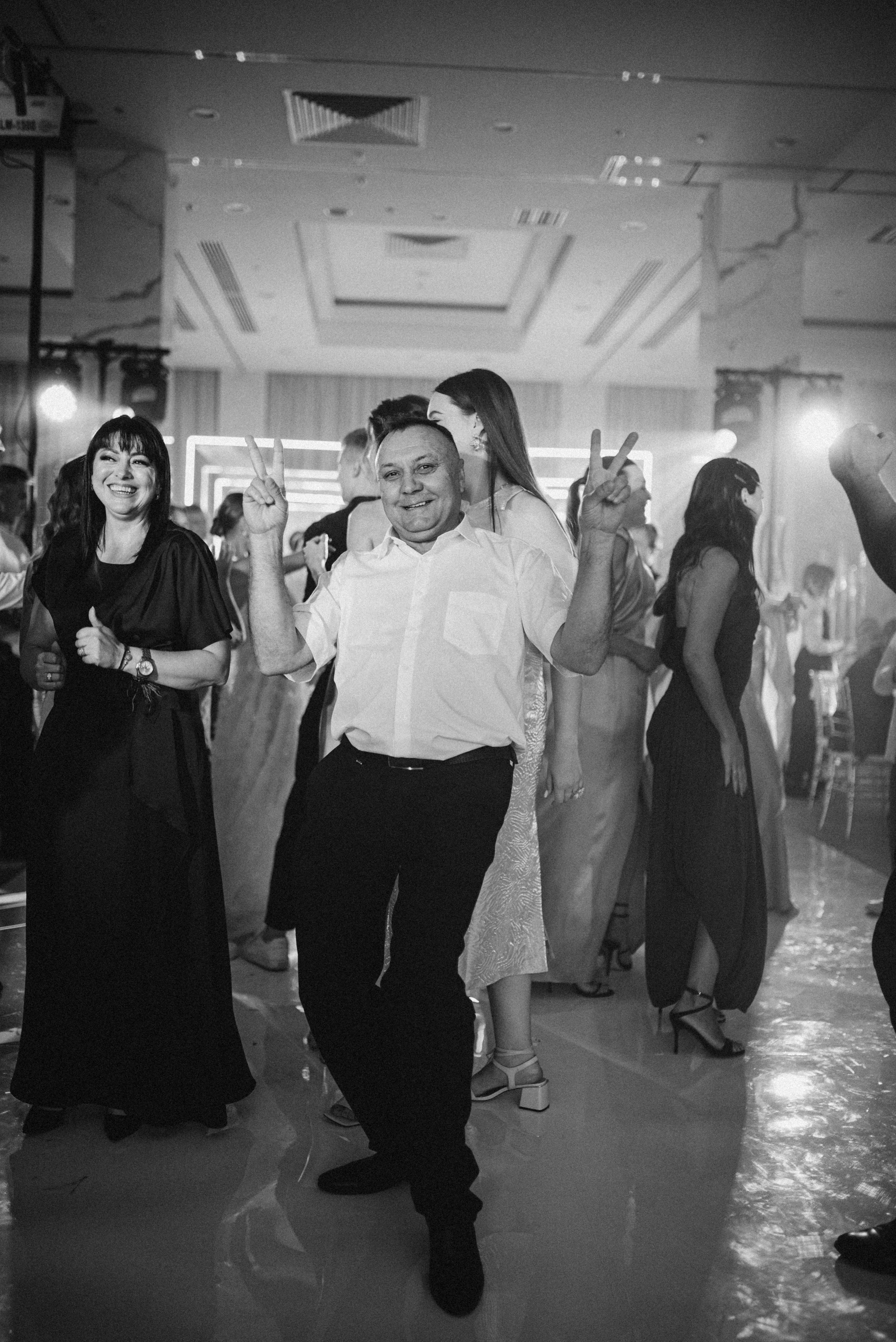 Александр и Виктория | Полный свадебный день. Выступала в качестве второго фотографа. Фотограф Санкт-Петербург, Новороссийск