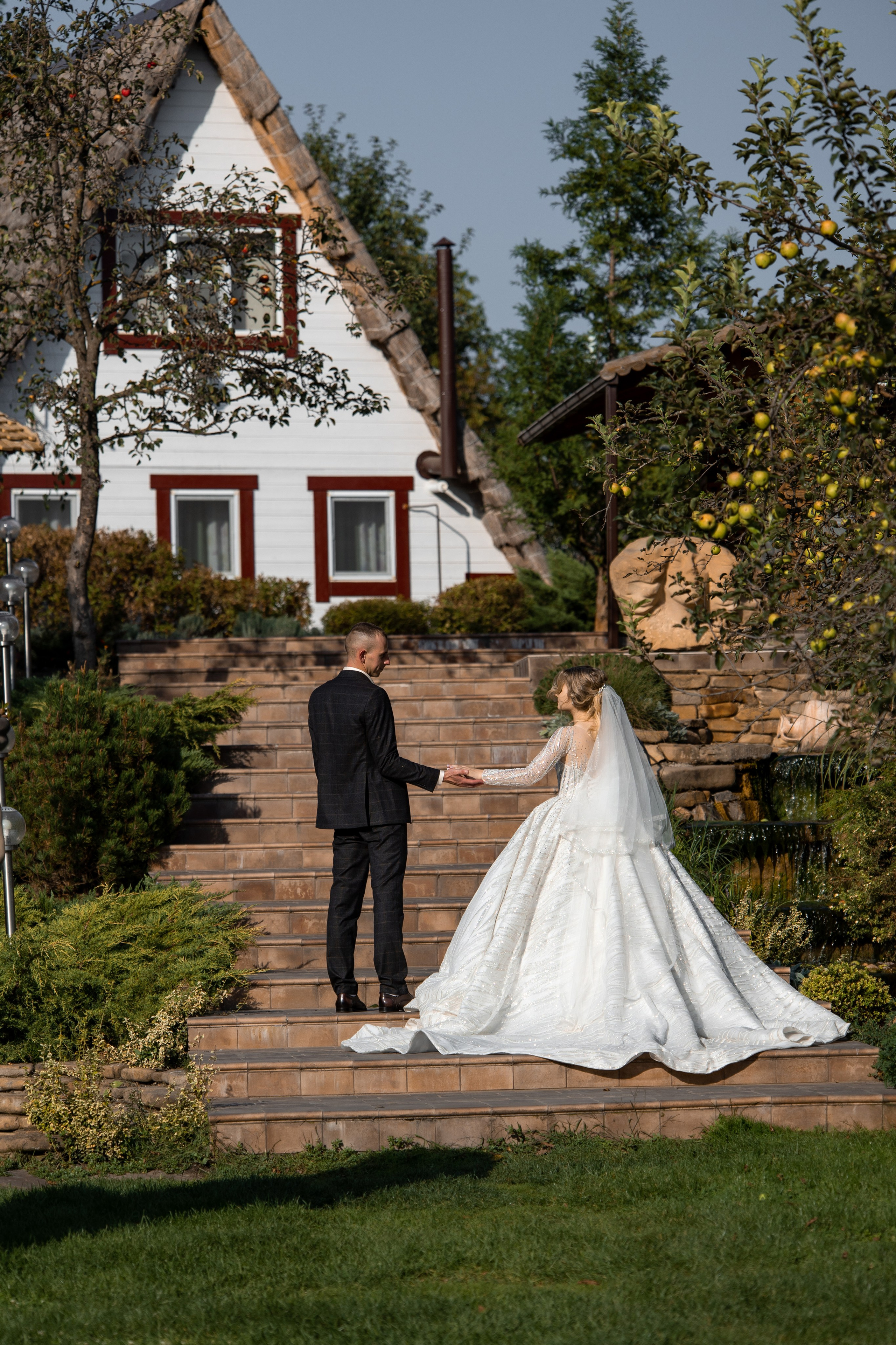 Виталий и Софья. Видеосьемка, фотосьемка свадеб, юбилеев, утренников в Краснодарском кр