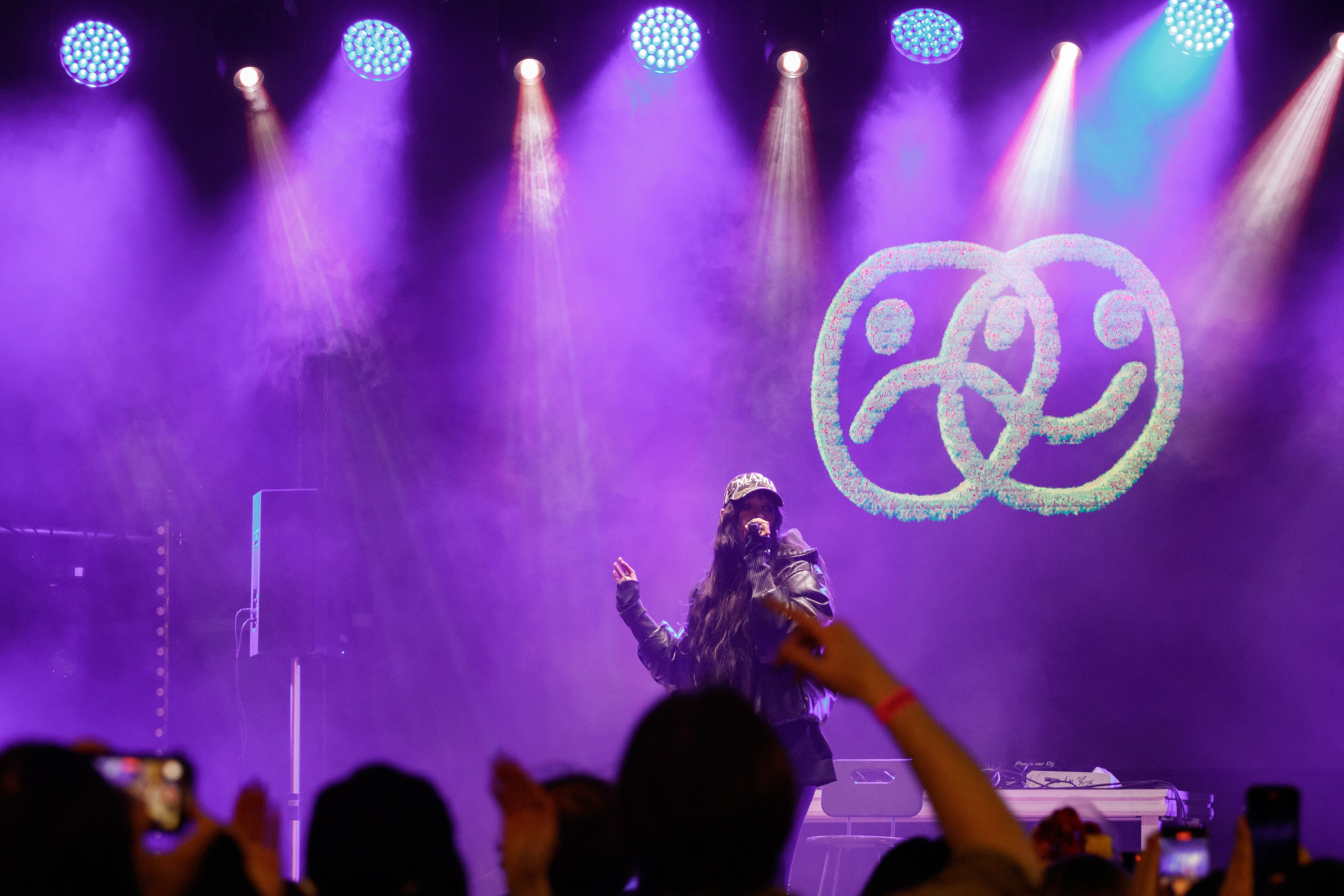 MIRELE. Концертный фотограф