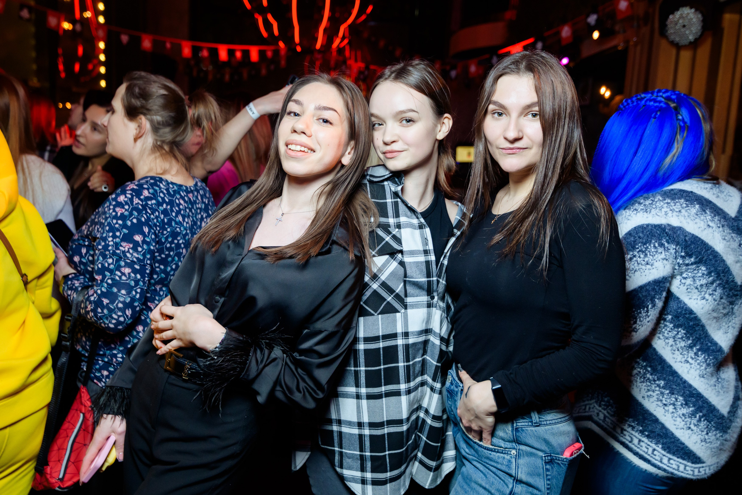 Люстра бар. Репортажный фотограф Сергей Дроздов