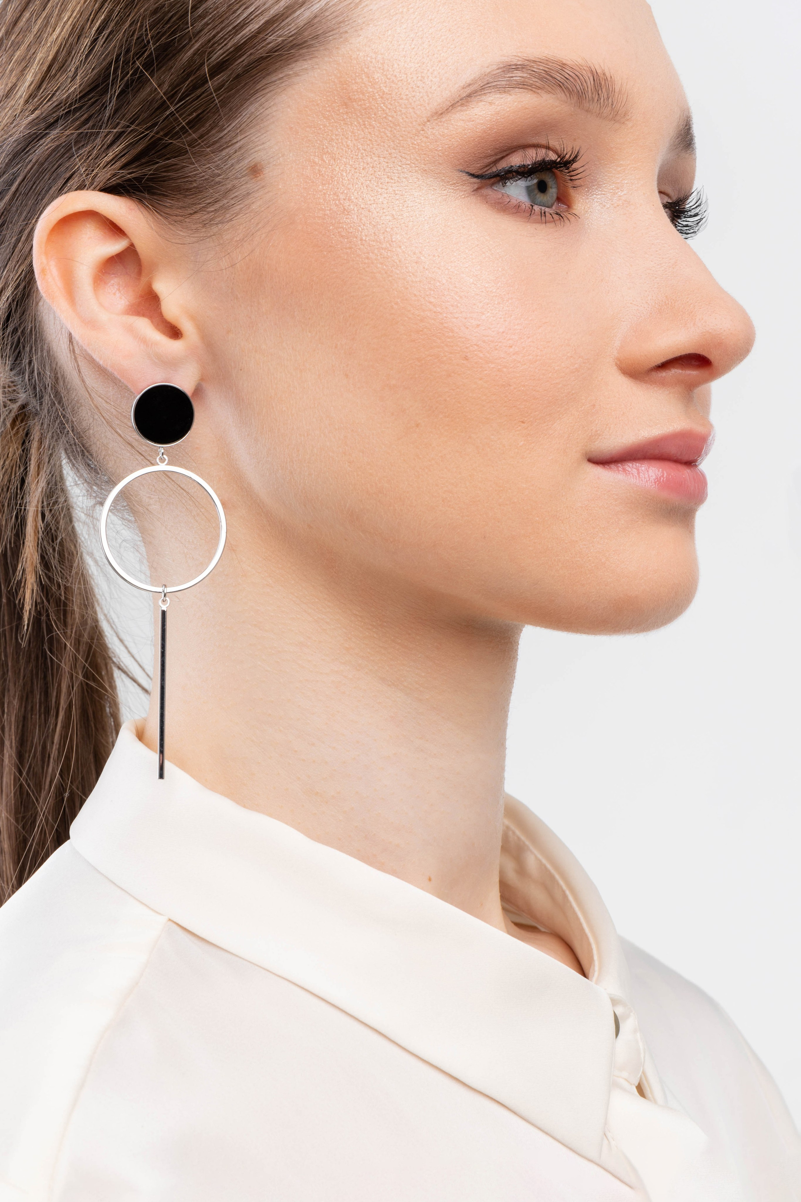 Ювелирные украшения. Предметный фотограф в Крыму Ольга Шестакова