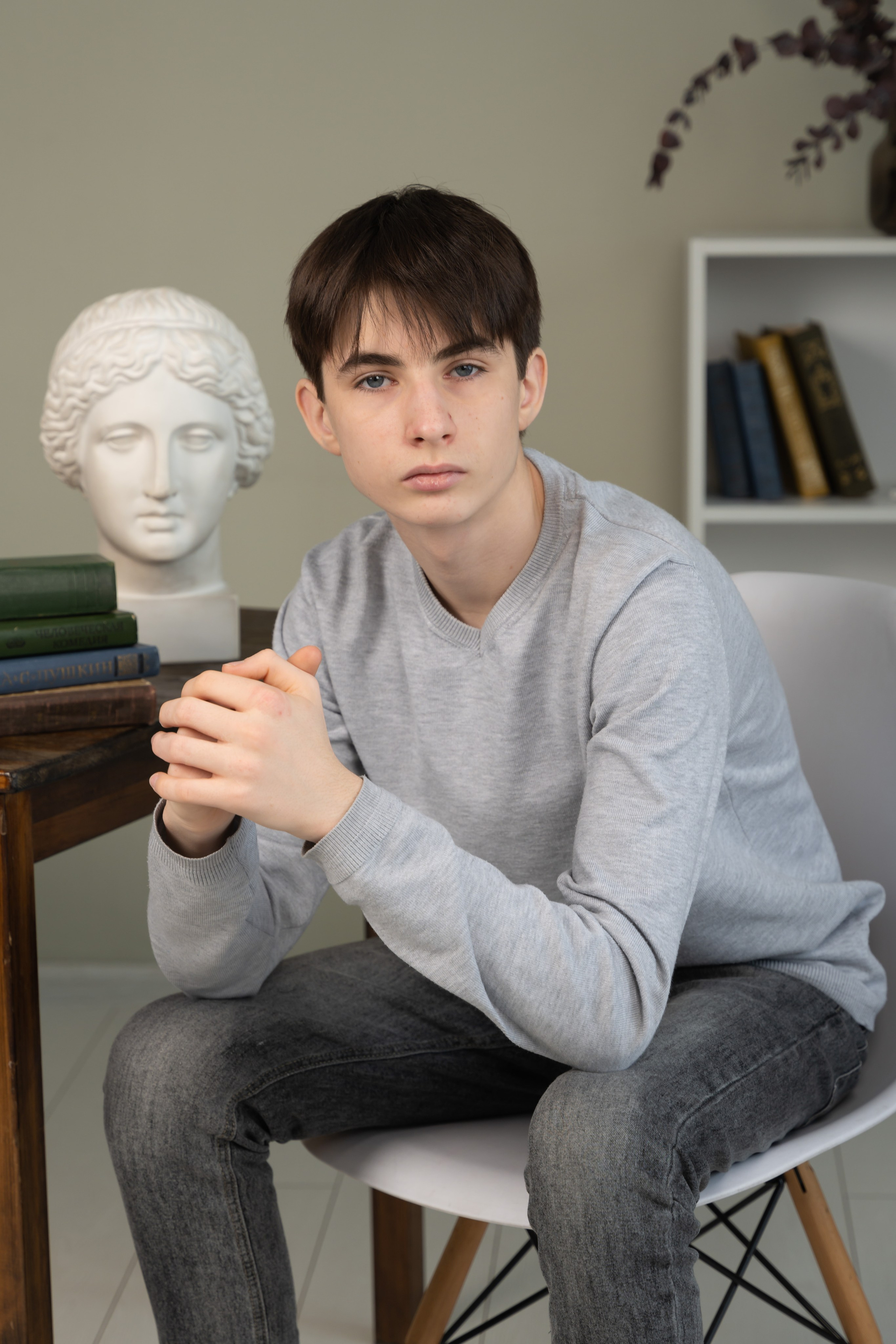 Фотоальбомы для старшеклассников 9-11 класс. Профессиональный фотограф в г. Красноярске Татьяна Арлакова