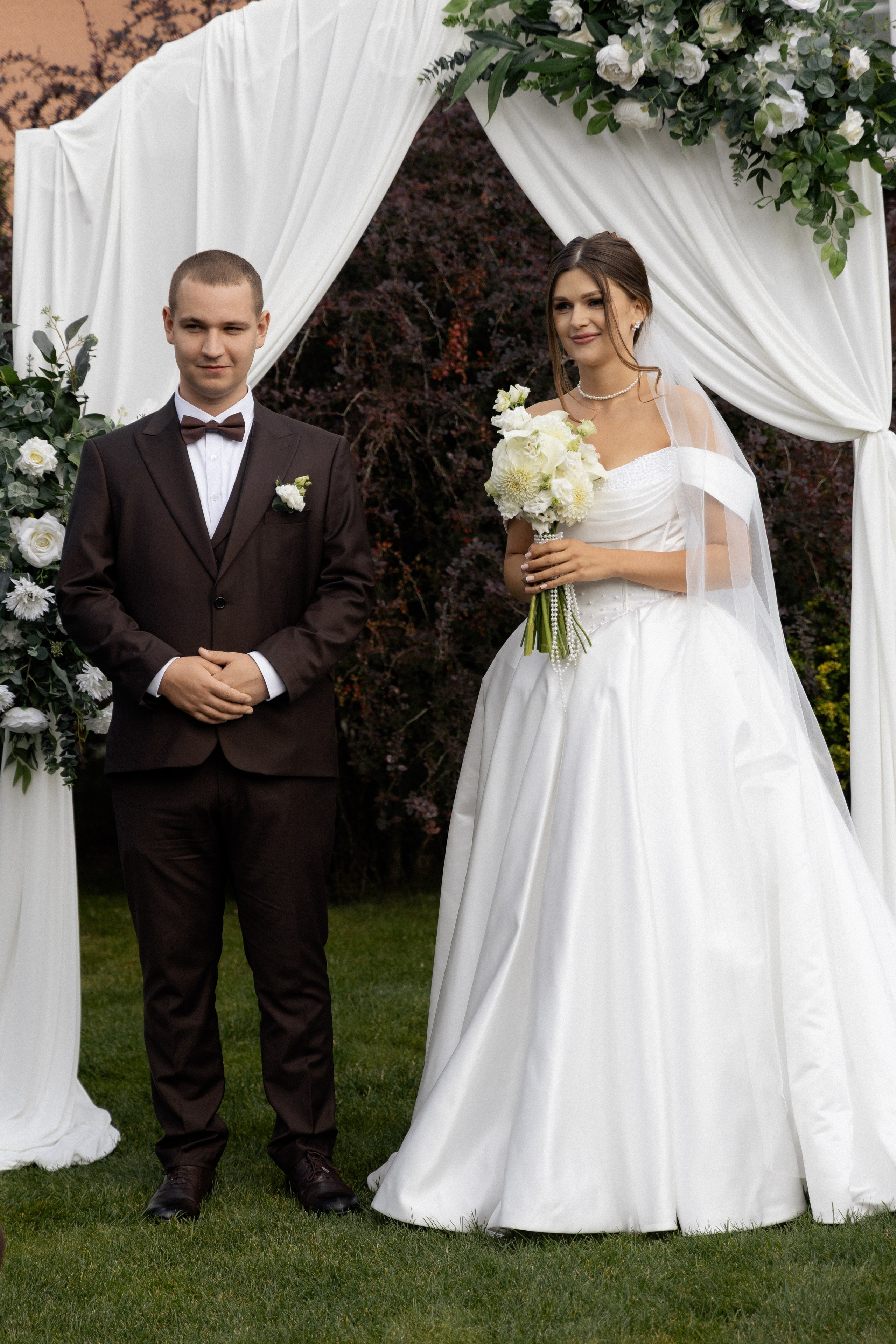 Свадебная фотосессия Анастасии и Игоря в Усадьбе Легенда. Свадебный фотограф в Минске/Беларуси Сергей Спиридонов