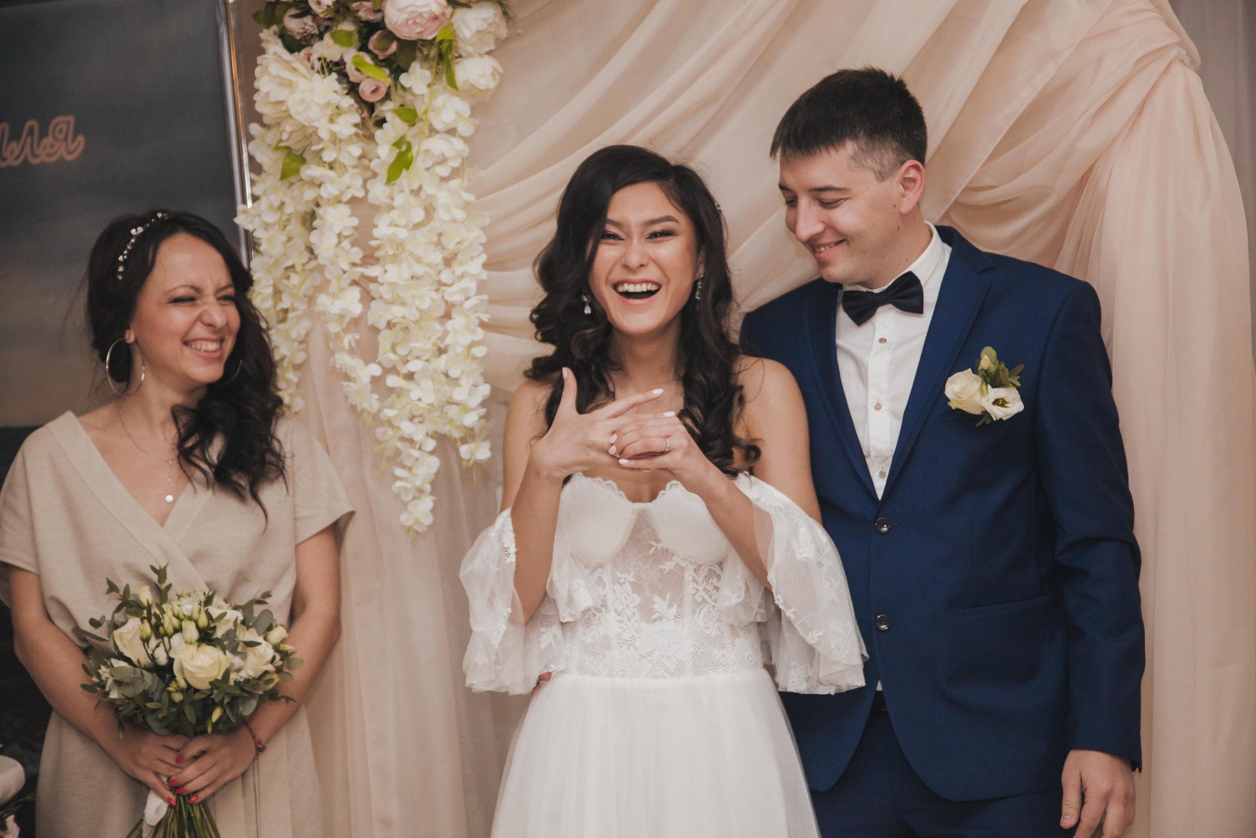 Сборы невесты в студии, зима. Креативный и женский Фотограф Омске Наталья Лебедева