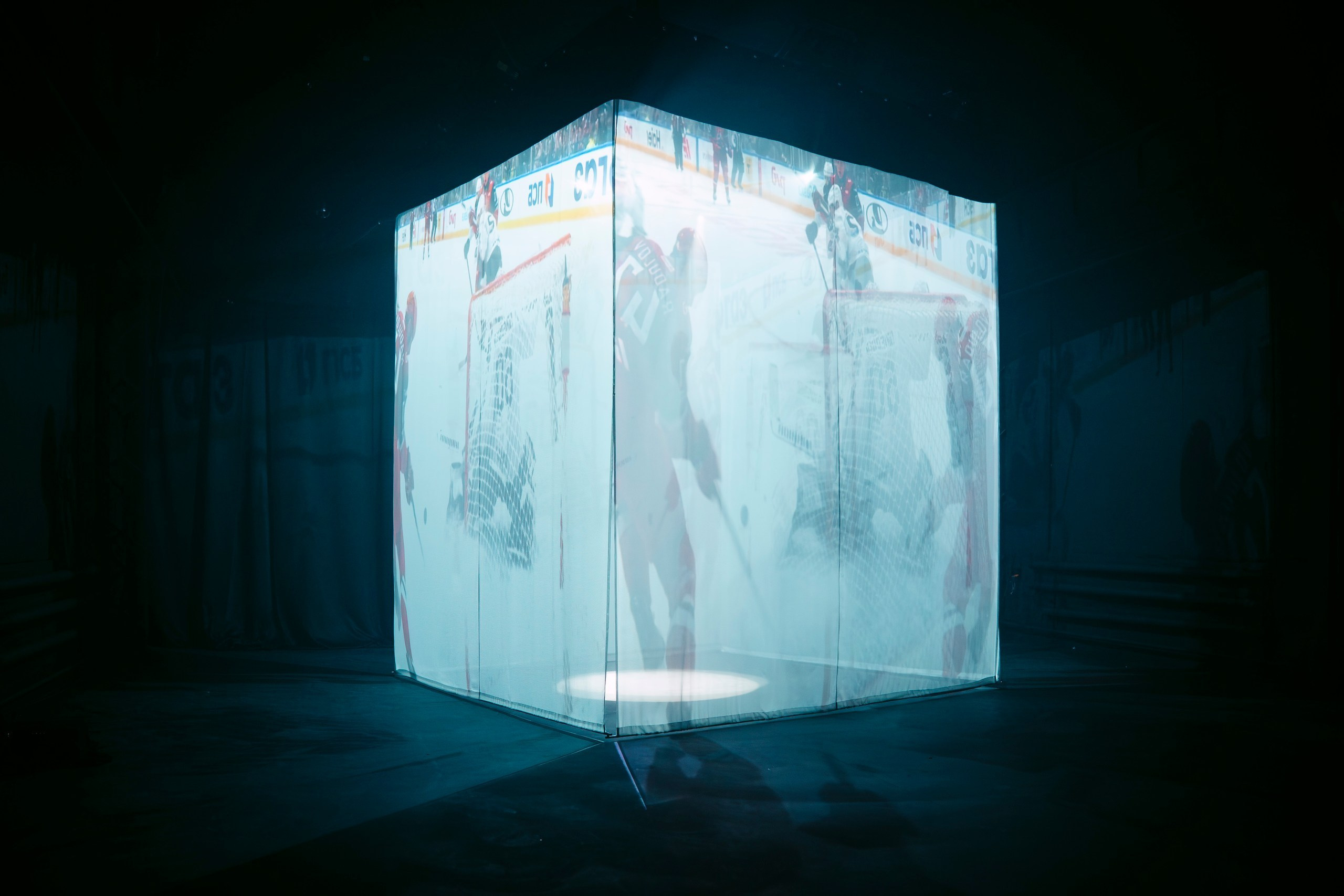 Смотрите хоккей! Ничего Обычного х Кинопоиск. Саша Копылов, фотограф в Казани