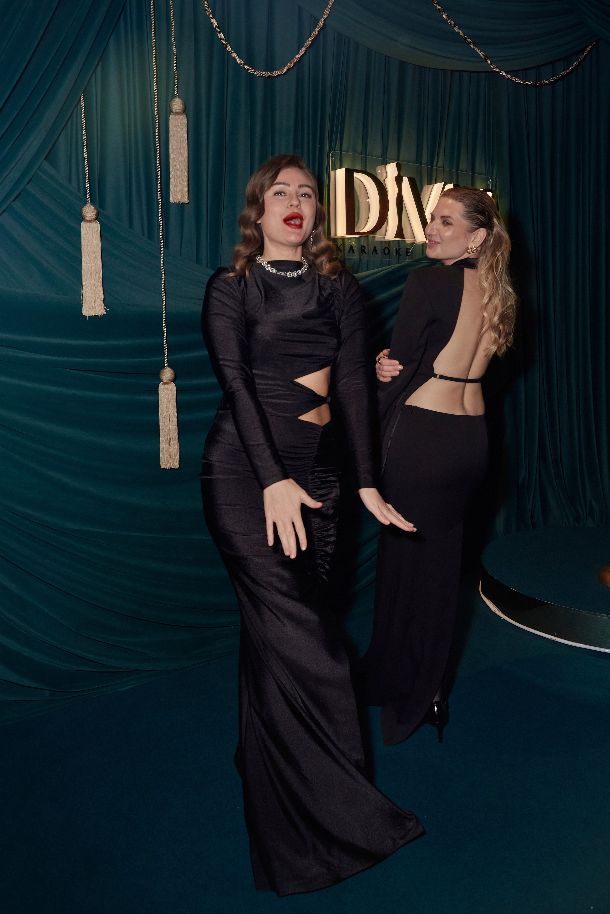 День рождения Светланы Пинигиной в караоке Divas. Наталия Дианова — фотограф для брендов и экспертов в Москве
