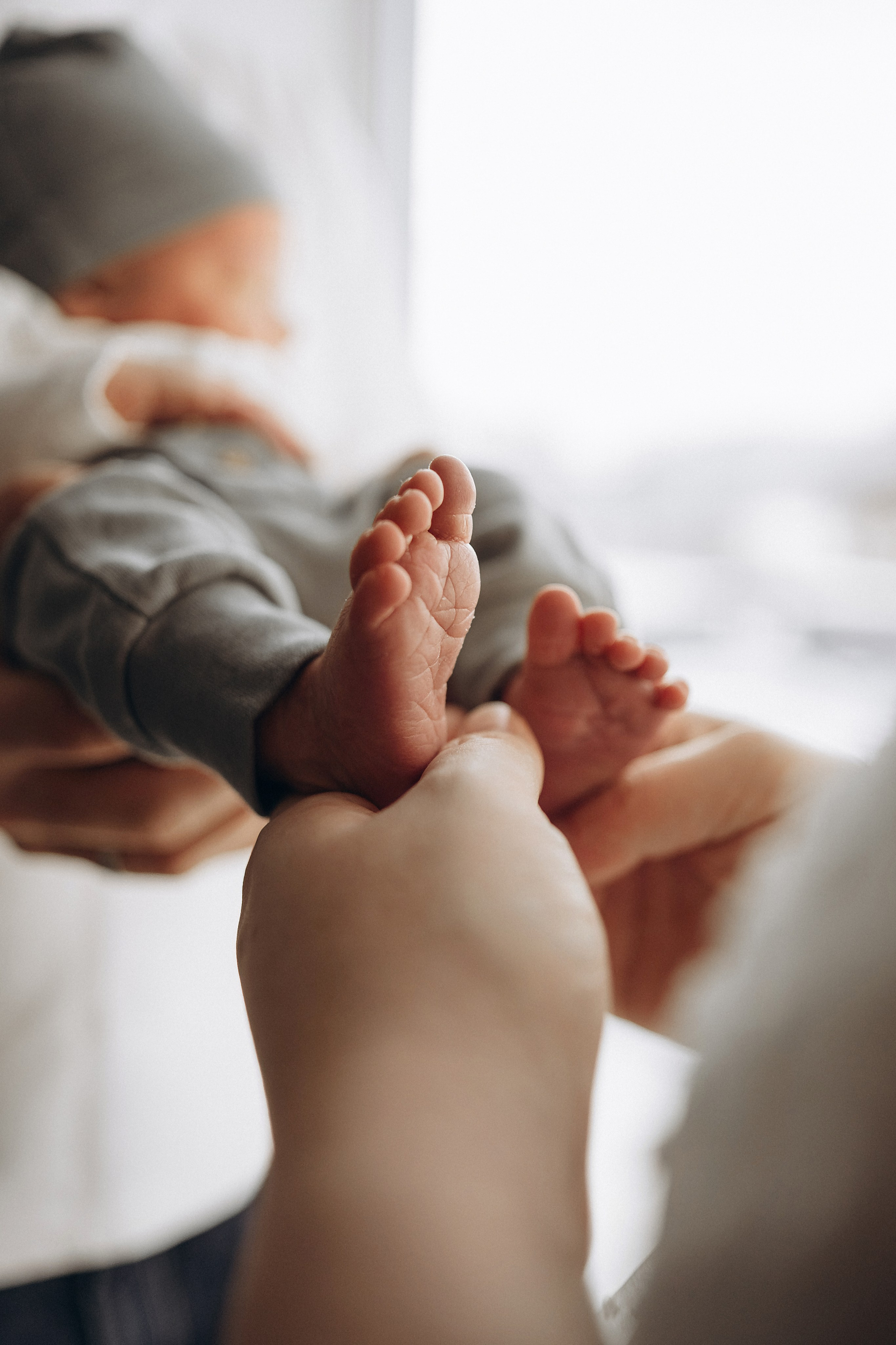 Выписка Тони, Саши и Гаврюши. Семейный и детский фотограф в Санкт-Петербурге