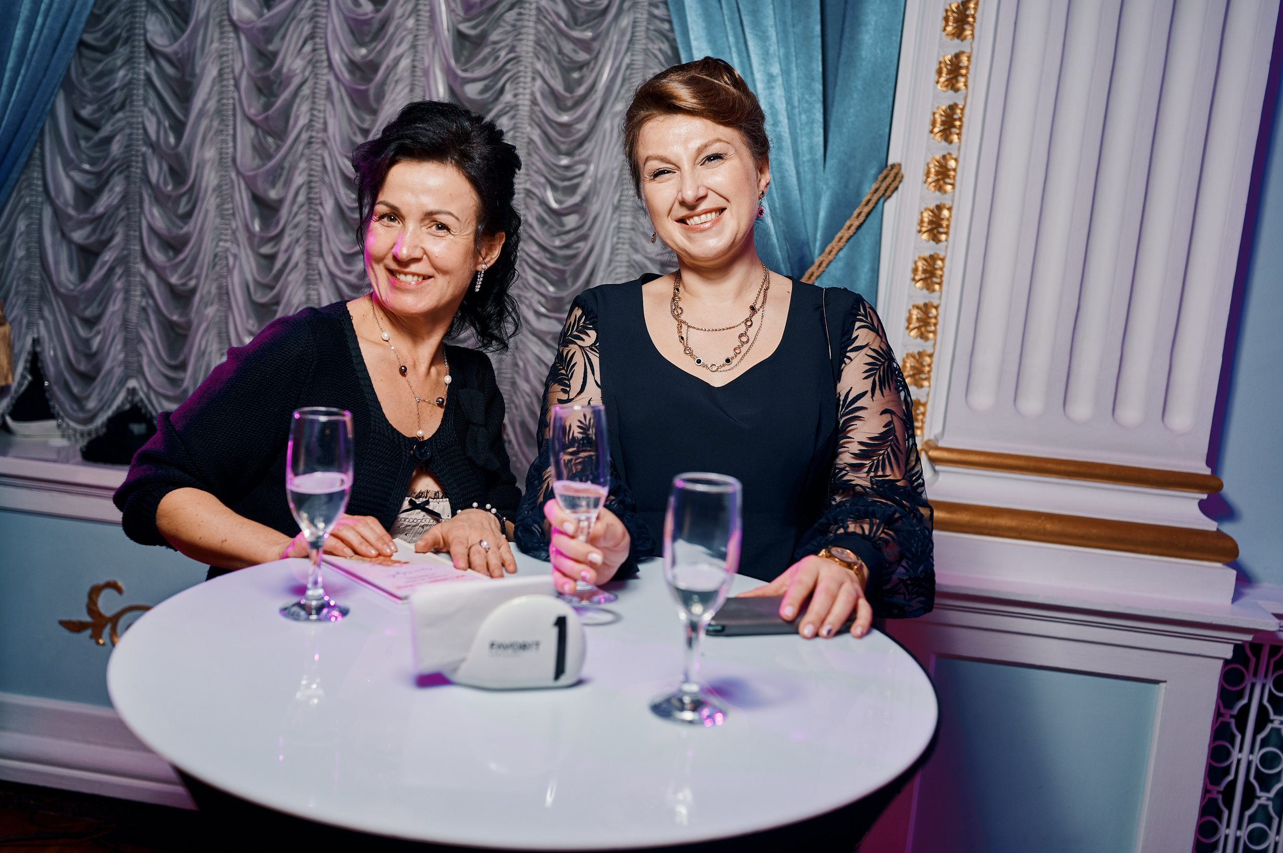 Eva clinic. Репортажной фотограф Ариан