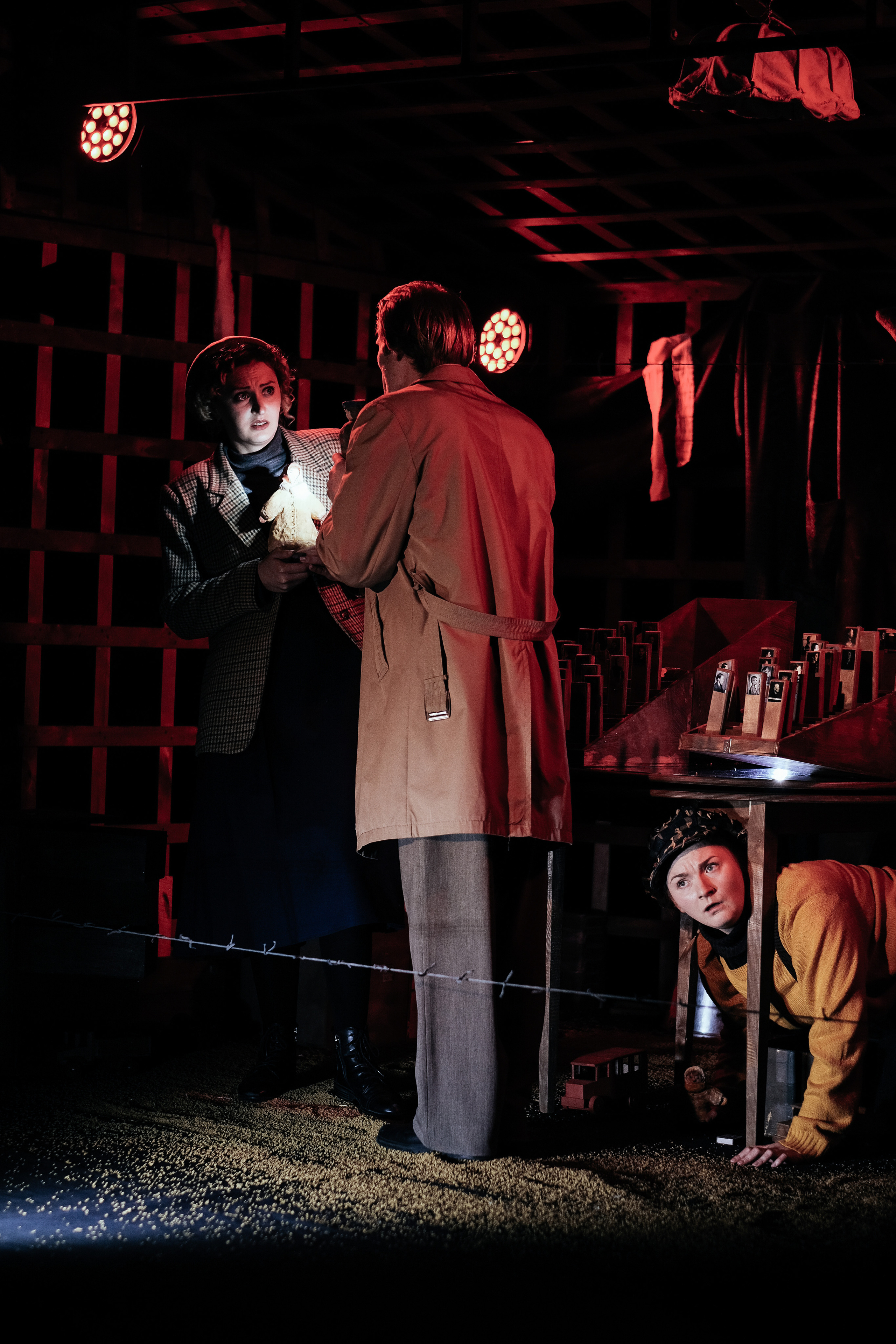 Театр. Фотограф и видеограф в Тюмени Анна Жагорина, ваши фото еще не отдавали так быстро!