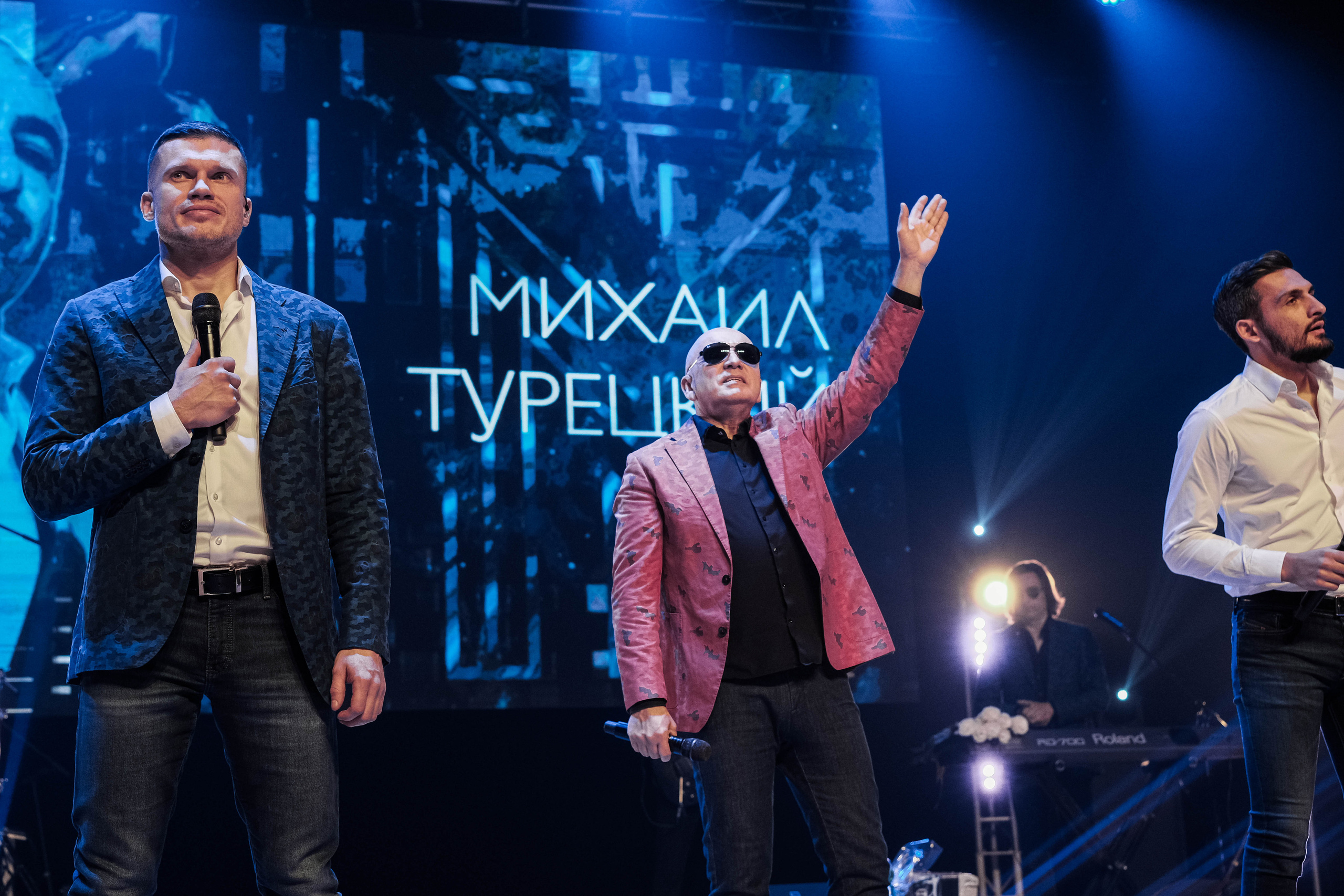 Концерт. Фотограф и видеограф в Тюмени Анна Жагорина, ваши фото еще не отдавали так быстро!