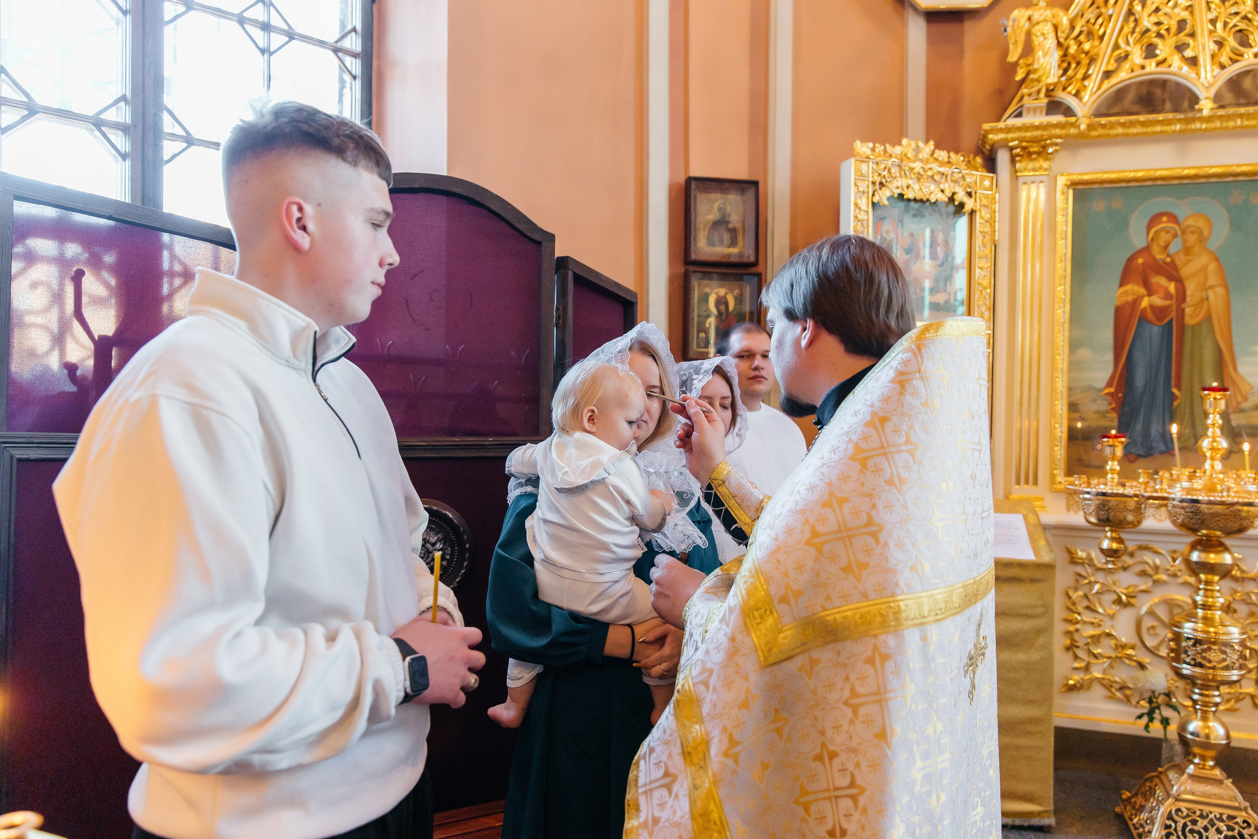 Таинство крещения Макара (18 октября 2025). Свадебный и семейный фотограф Крамар Наталья