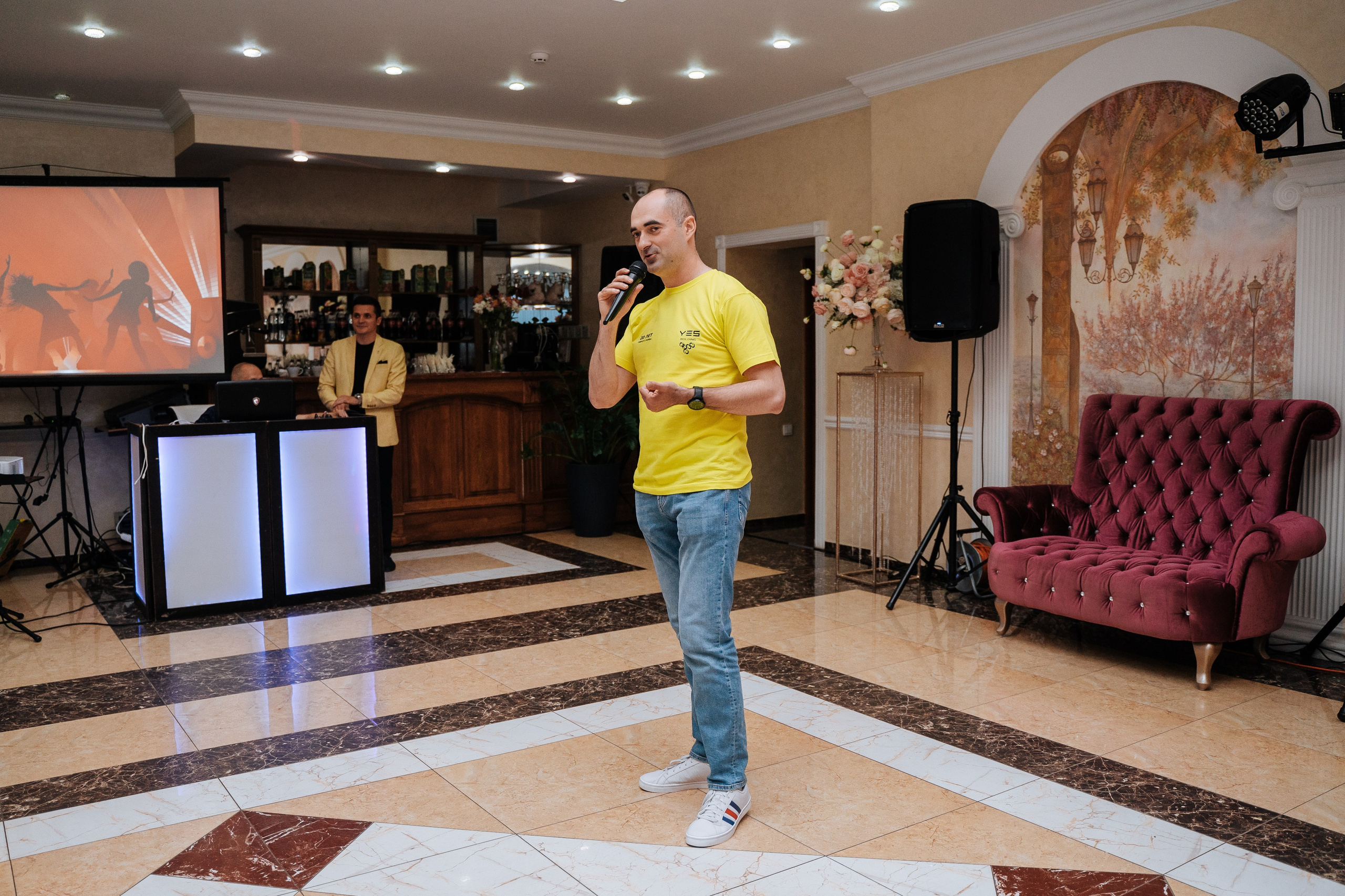 Yes Holding. Свадебный фотограф в Симферополе