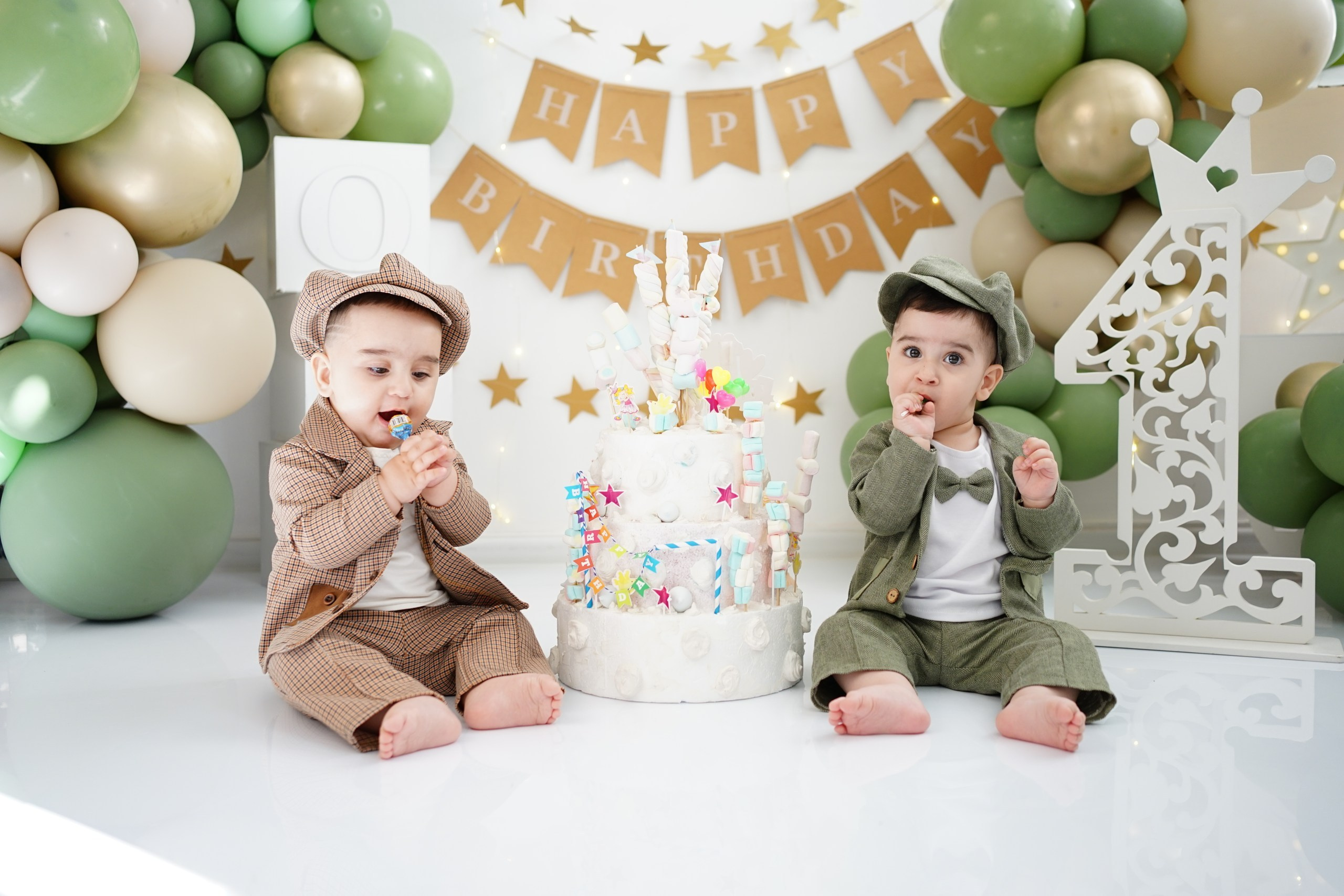 Фотосессия на Годик для Мальчиков. Детская Фотостудия ГОДОВАСИКИ в Санкт-Петербурге фотосесия на годик