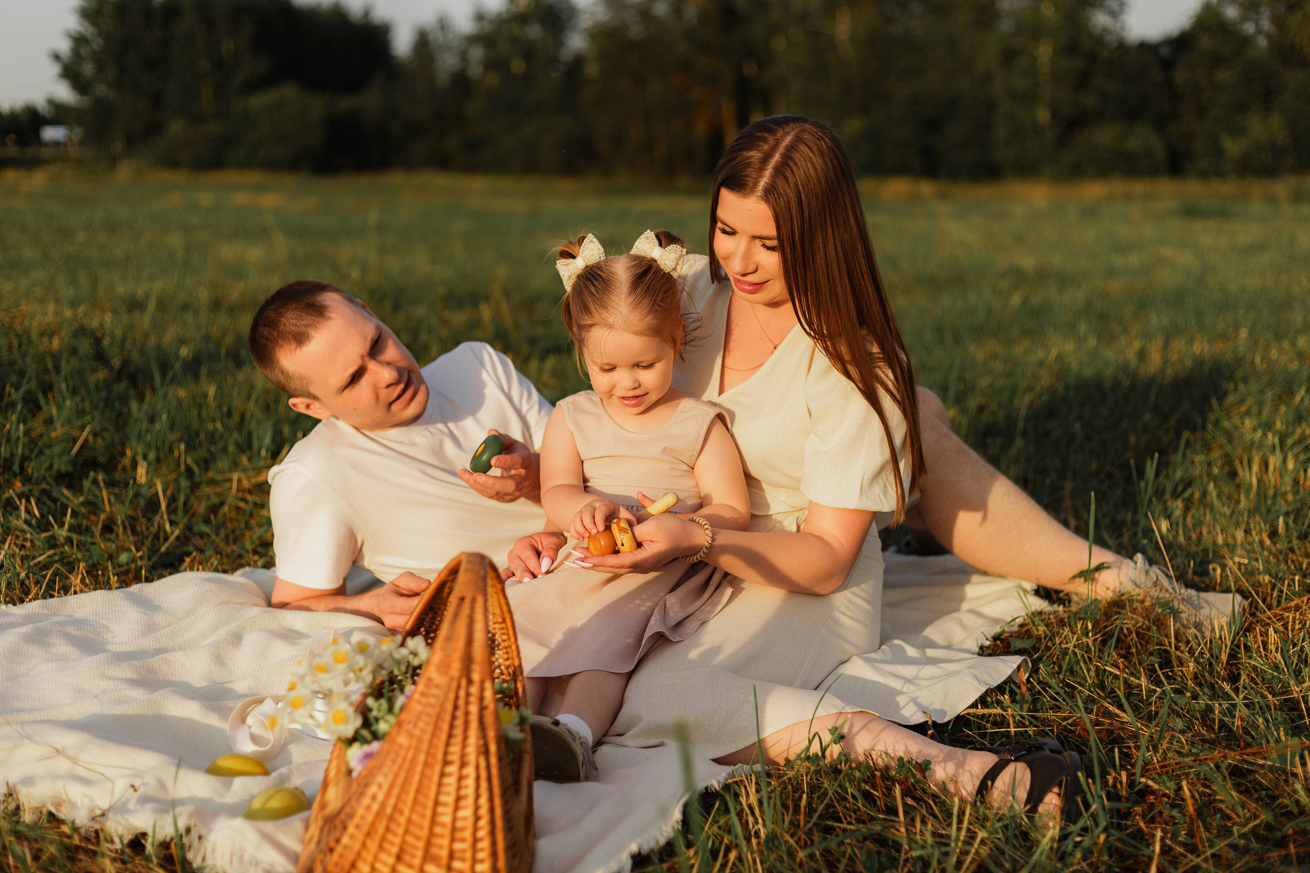 Семейная фотосессия в поле. Главная