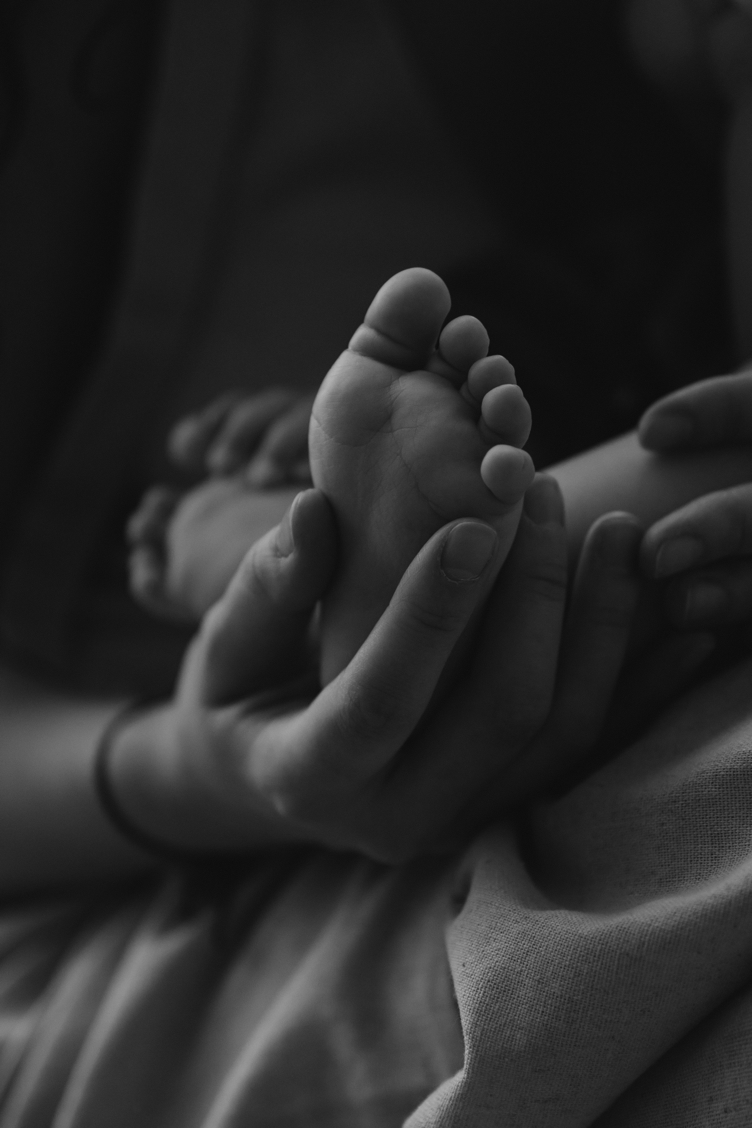 Регина и малыш Дима. Семейный, домашний, ньюборн фотограф Москва Цветкова Елизавета