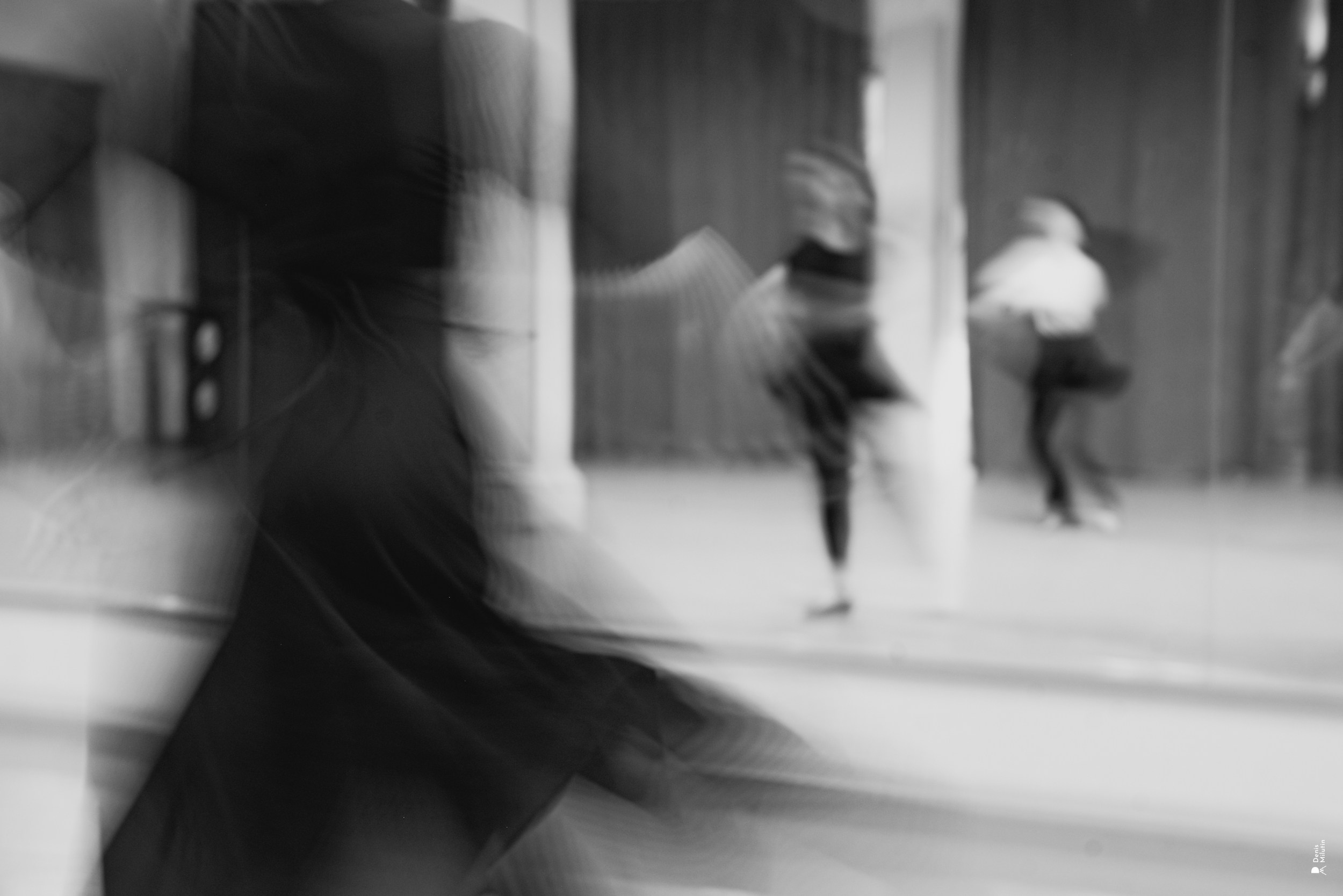 Серия Танцев теней. Портретный фотограф Денис Милютин