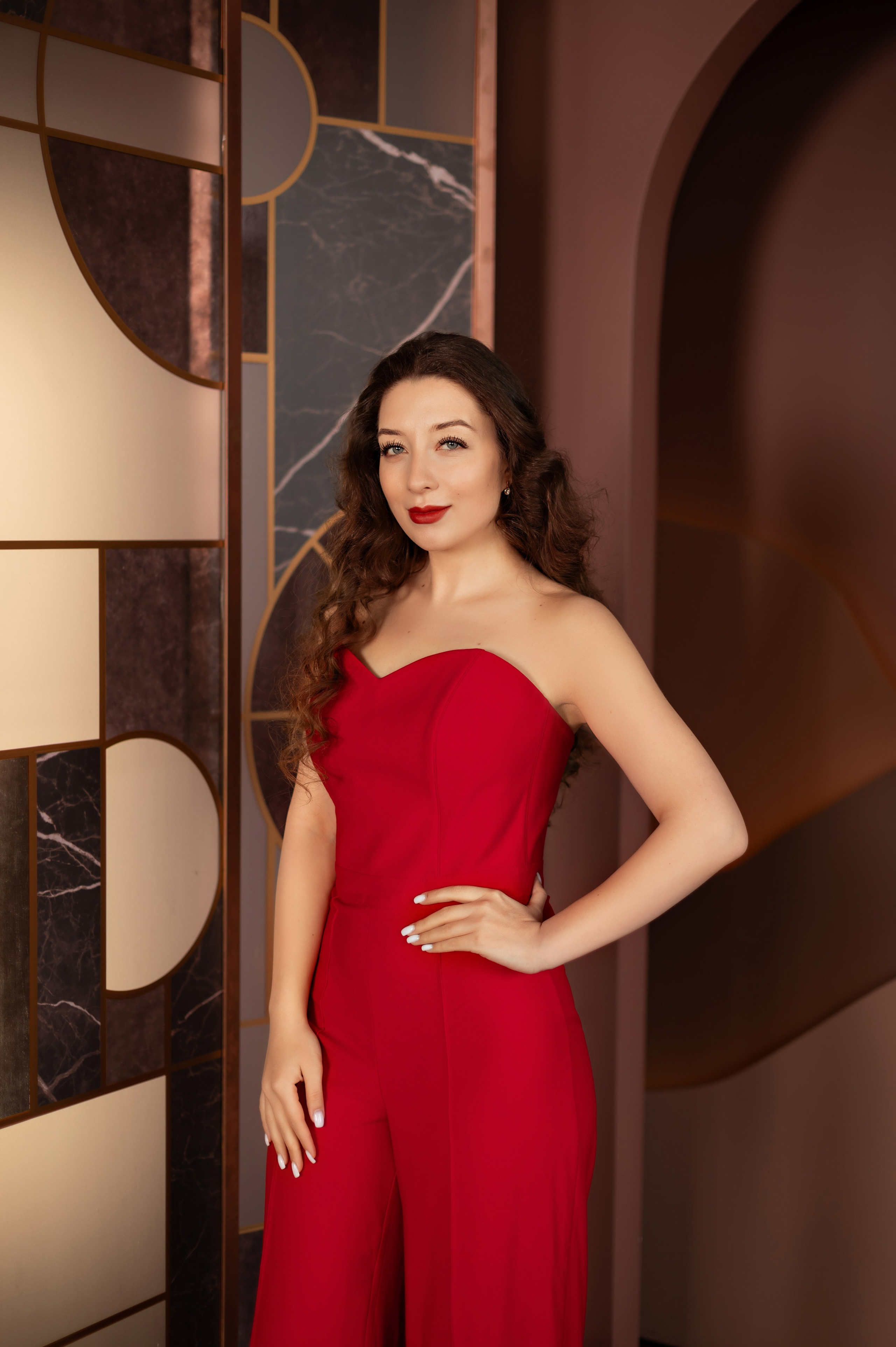 Cross+Studio, Зал Тесла. Детский и семейный фотограф г. Москва Оксана Катаджи