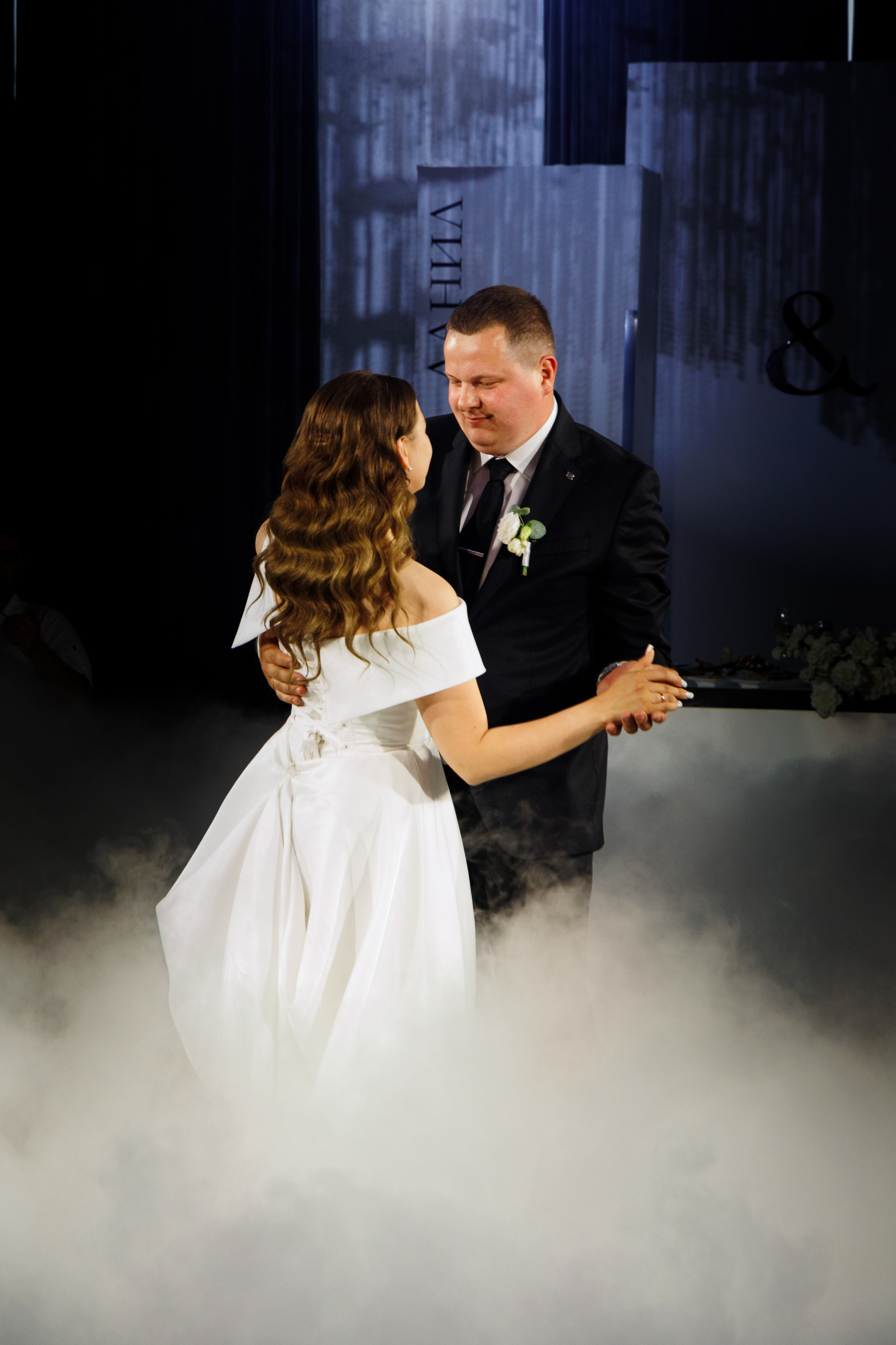 Для отзывов. Свадебный и семейный фотограф в г. Волхов Алексей Кочерыжкин