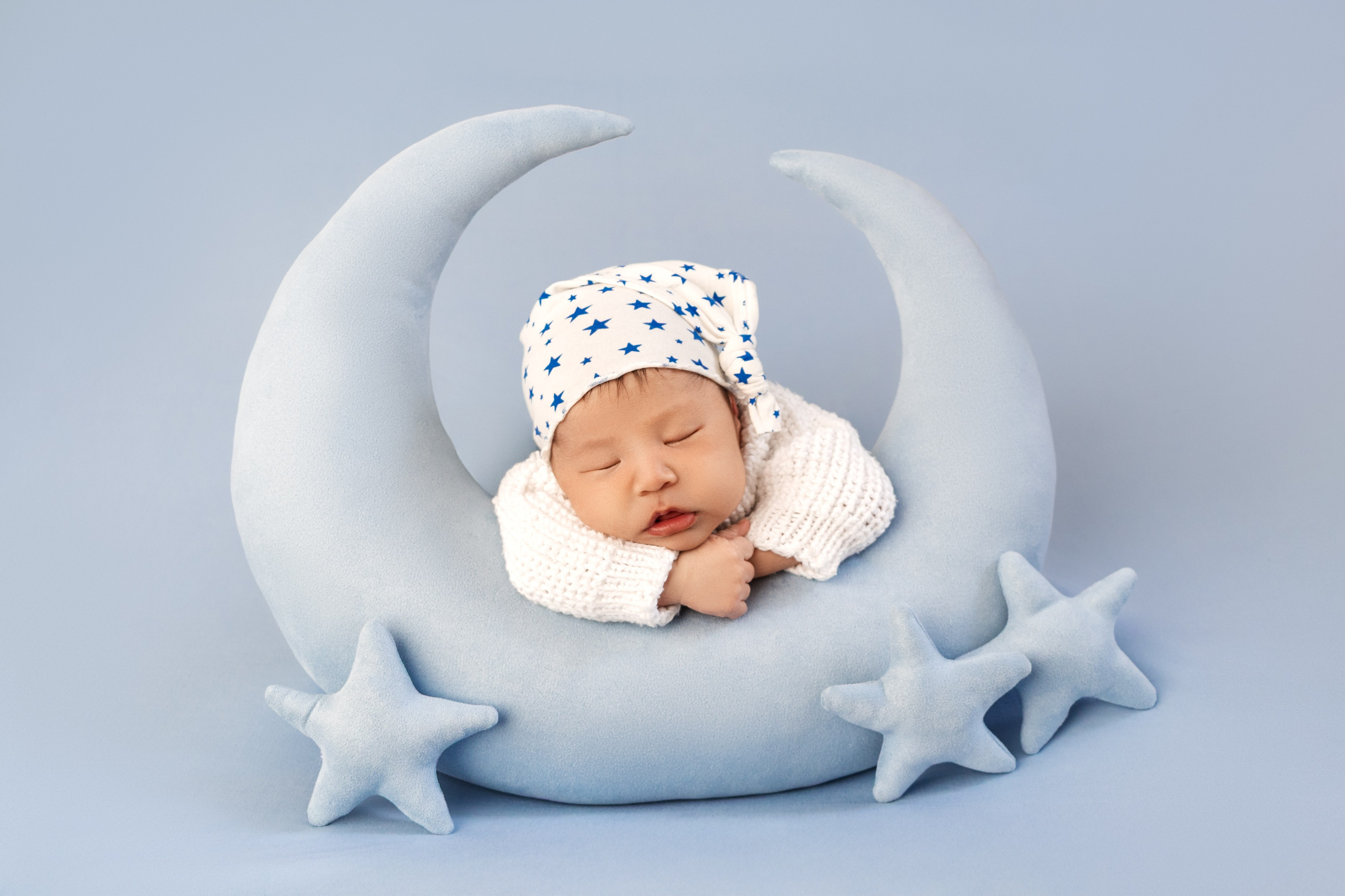 Newborn classic. Женский и newborn фотограф Айжан Шарафи в Алматы