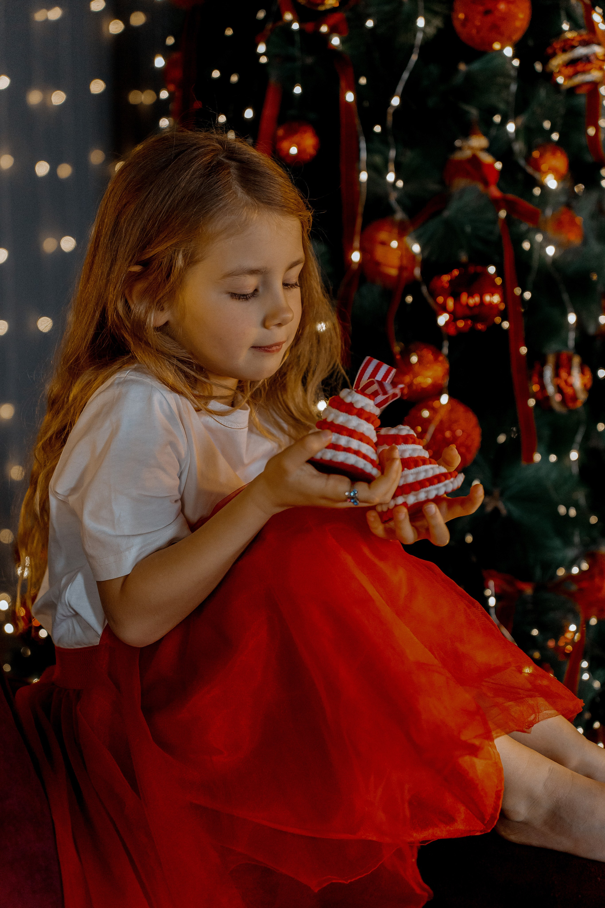 Мама с дочкой. Для тех, кто не ждёт удачи, а создаёт её. Каждая фотосессия — это твой момент, твой стиль, твой успех. 📸