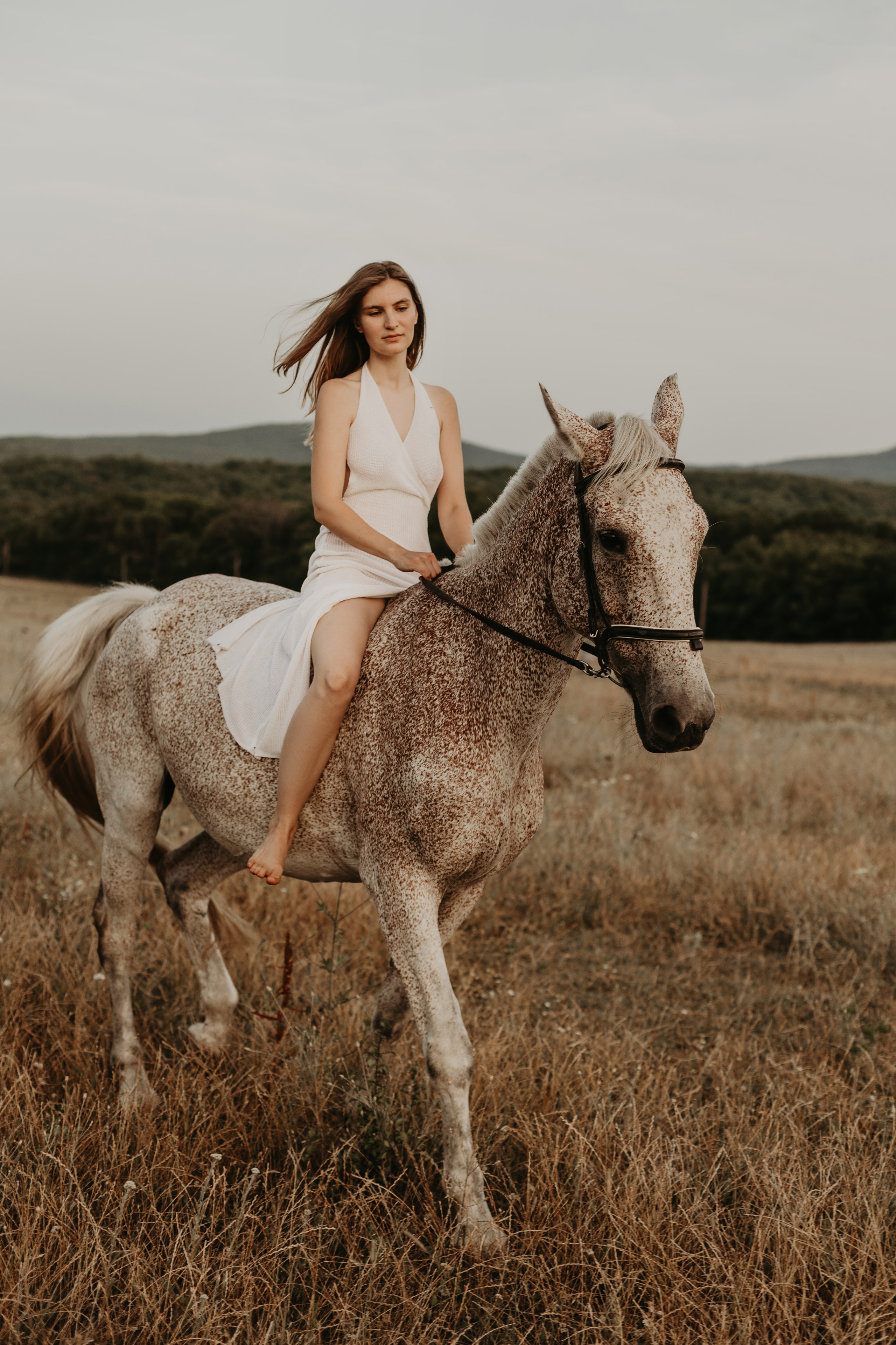 Простор, девушка, лошади. Фотограф в Краснодаре Евгения Михаевич