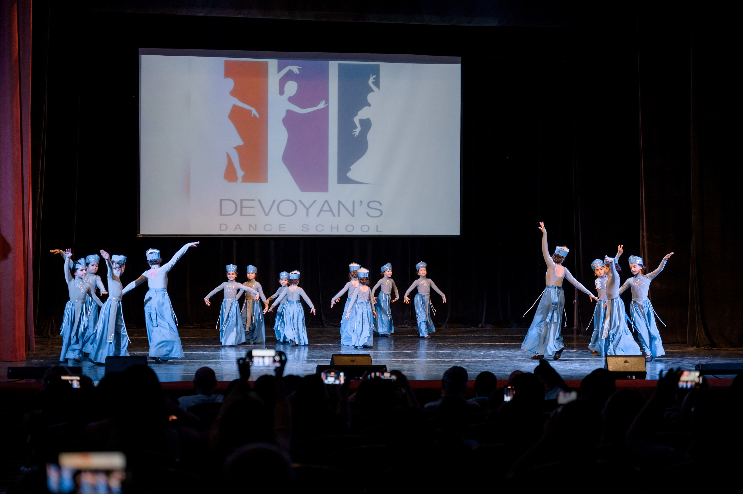 Театр. Главная