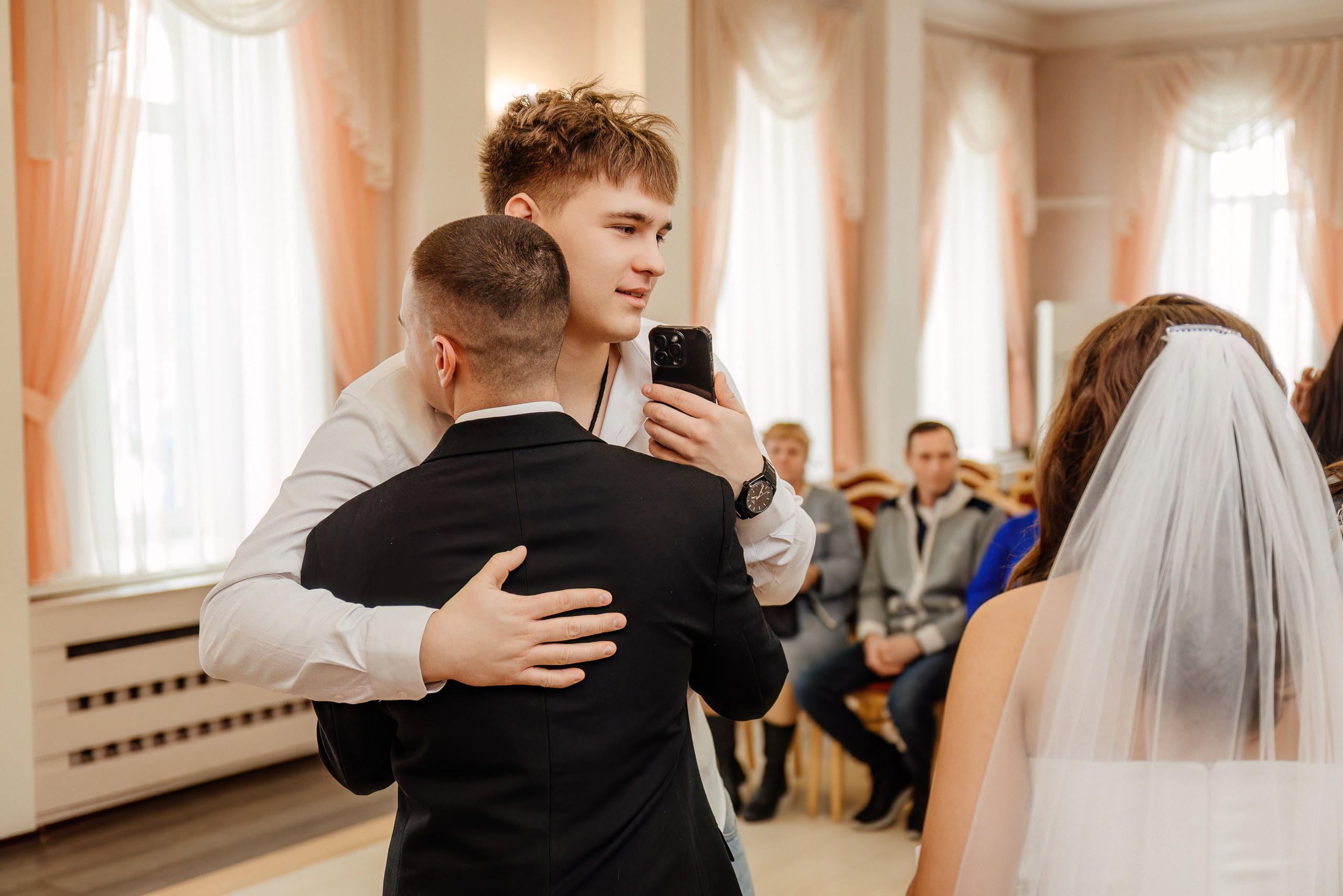 Алена и Данил. Свадебный и репортажный фотограф Никита Сницарев в Барнауле